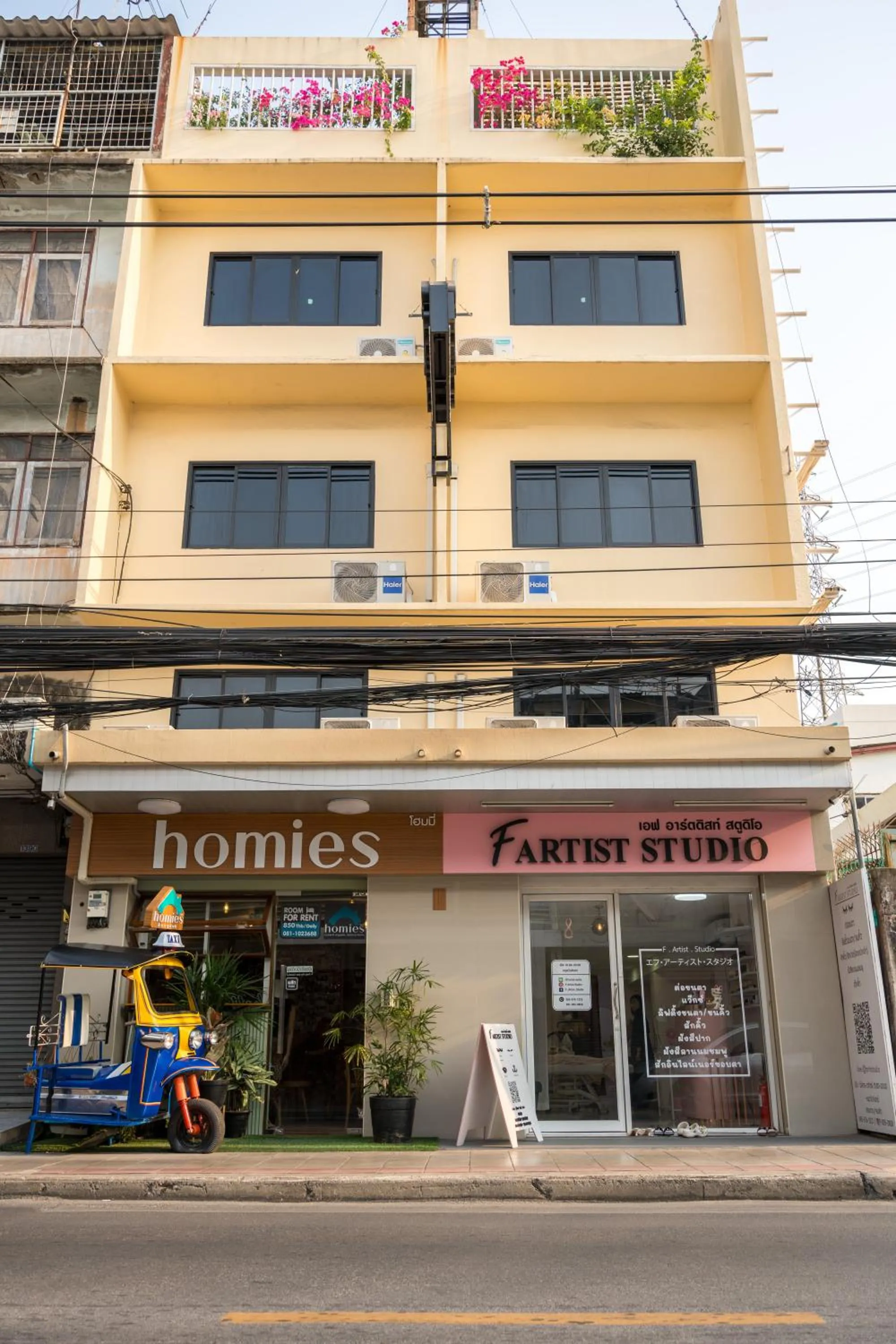 Property building in Homies Ratchada Hotel