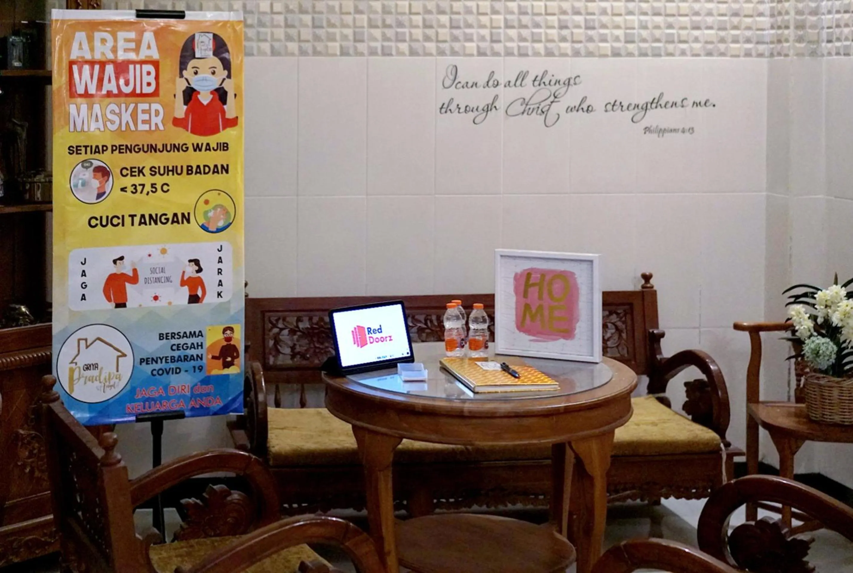 Lobby or reception in Griya Pradipa Syariah Near Balai Kota Batu Mitra RedDoorz