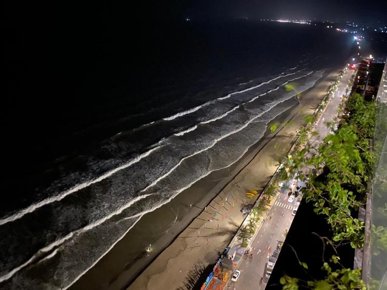 Night in Flamingos Hải Tiến