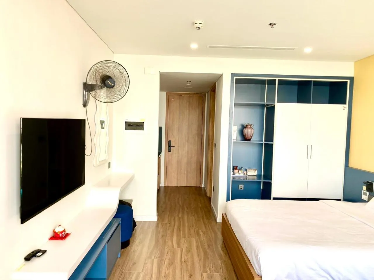 Bed in Flamingos Hải Tiến