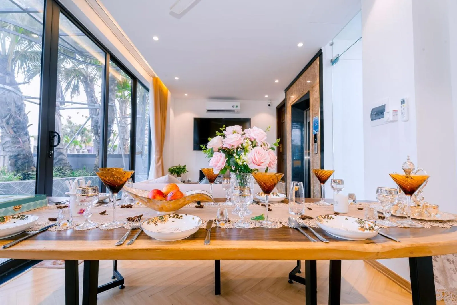 Food and drinks in Flamingos Hải Tiến