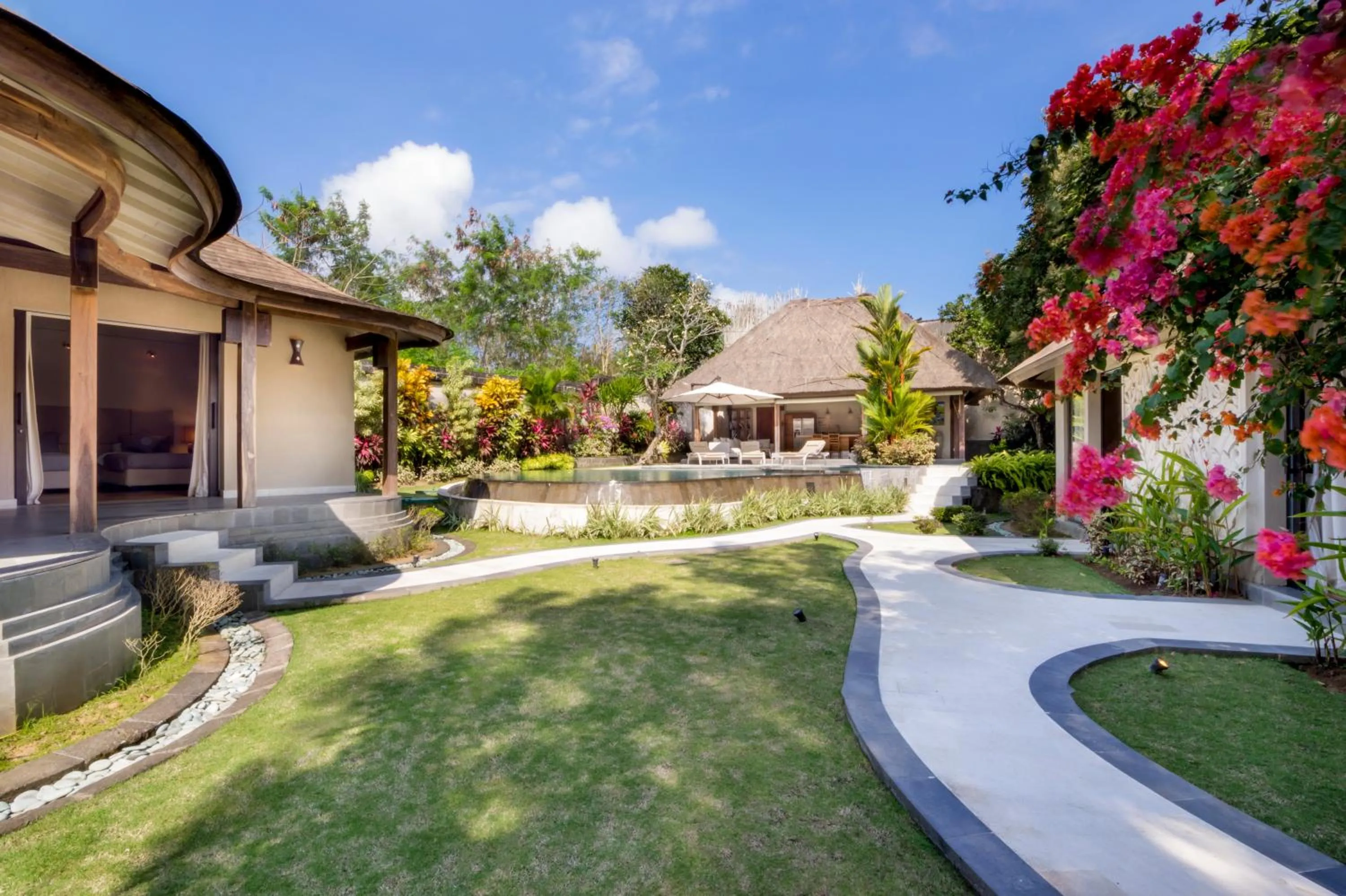 Property building in Akilea Luxury Villas