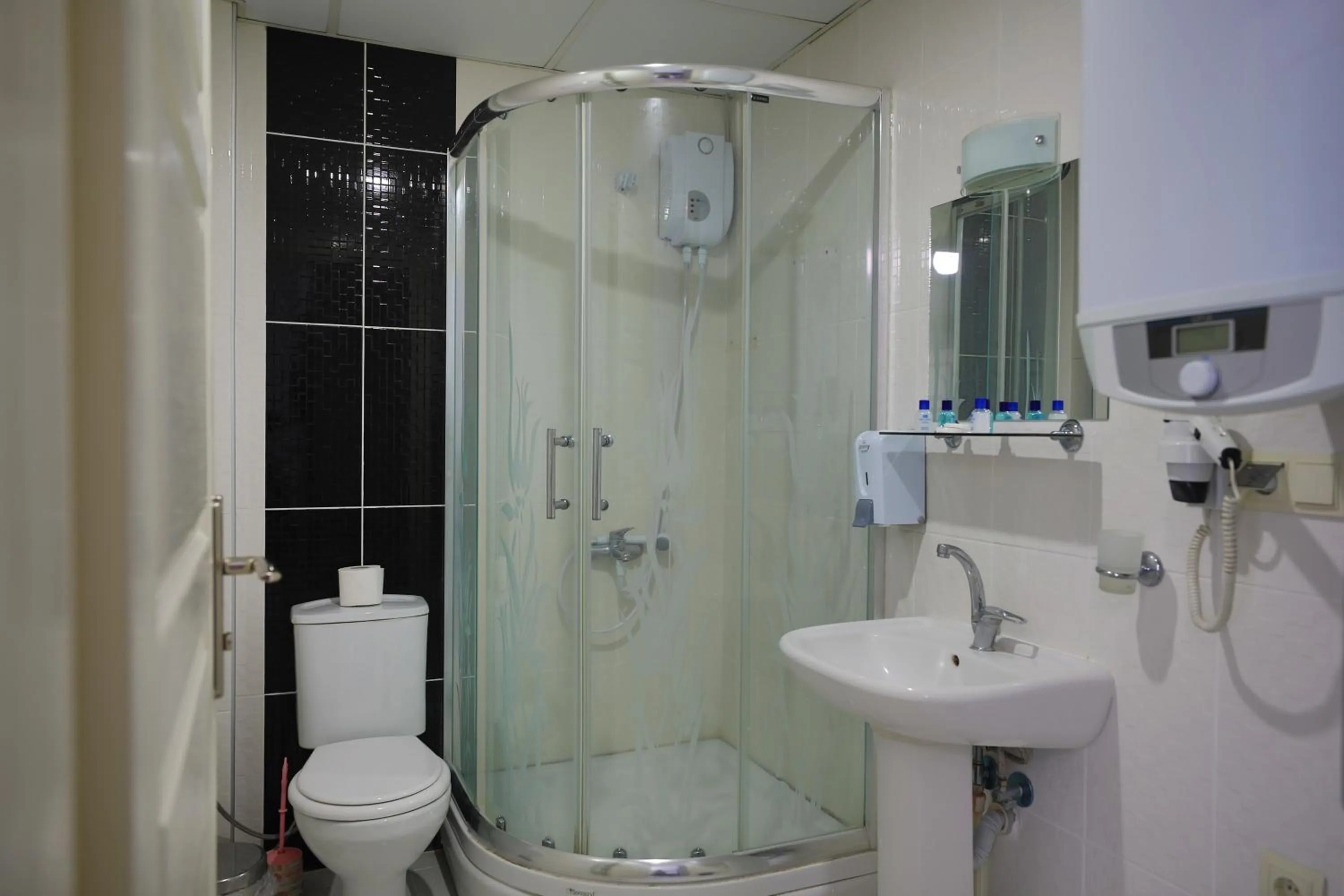 Bathroom in Kayi Apart Hotel