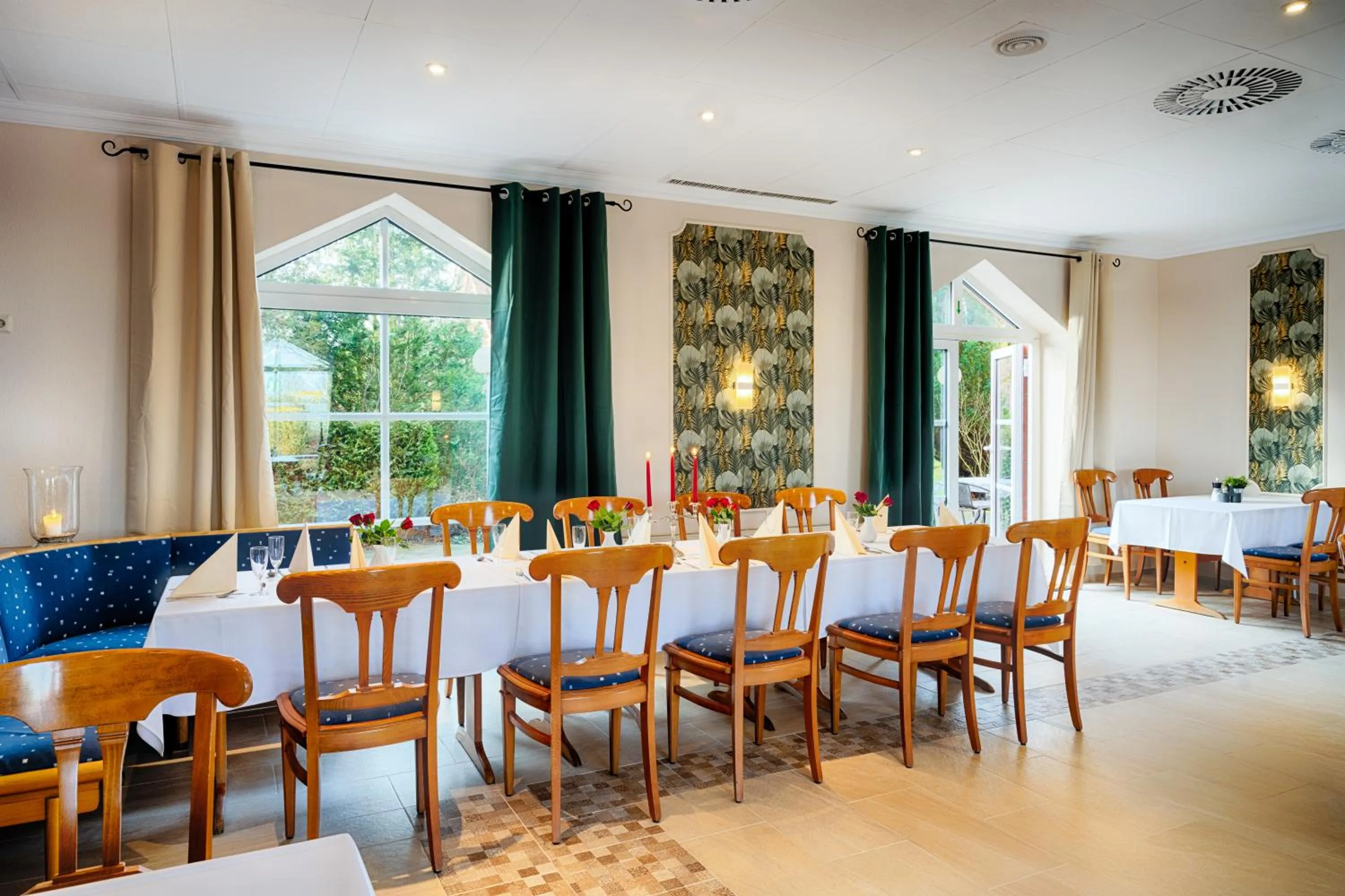 Restaurant/places to eat in Hotel Apfelblüte