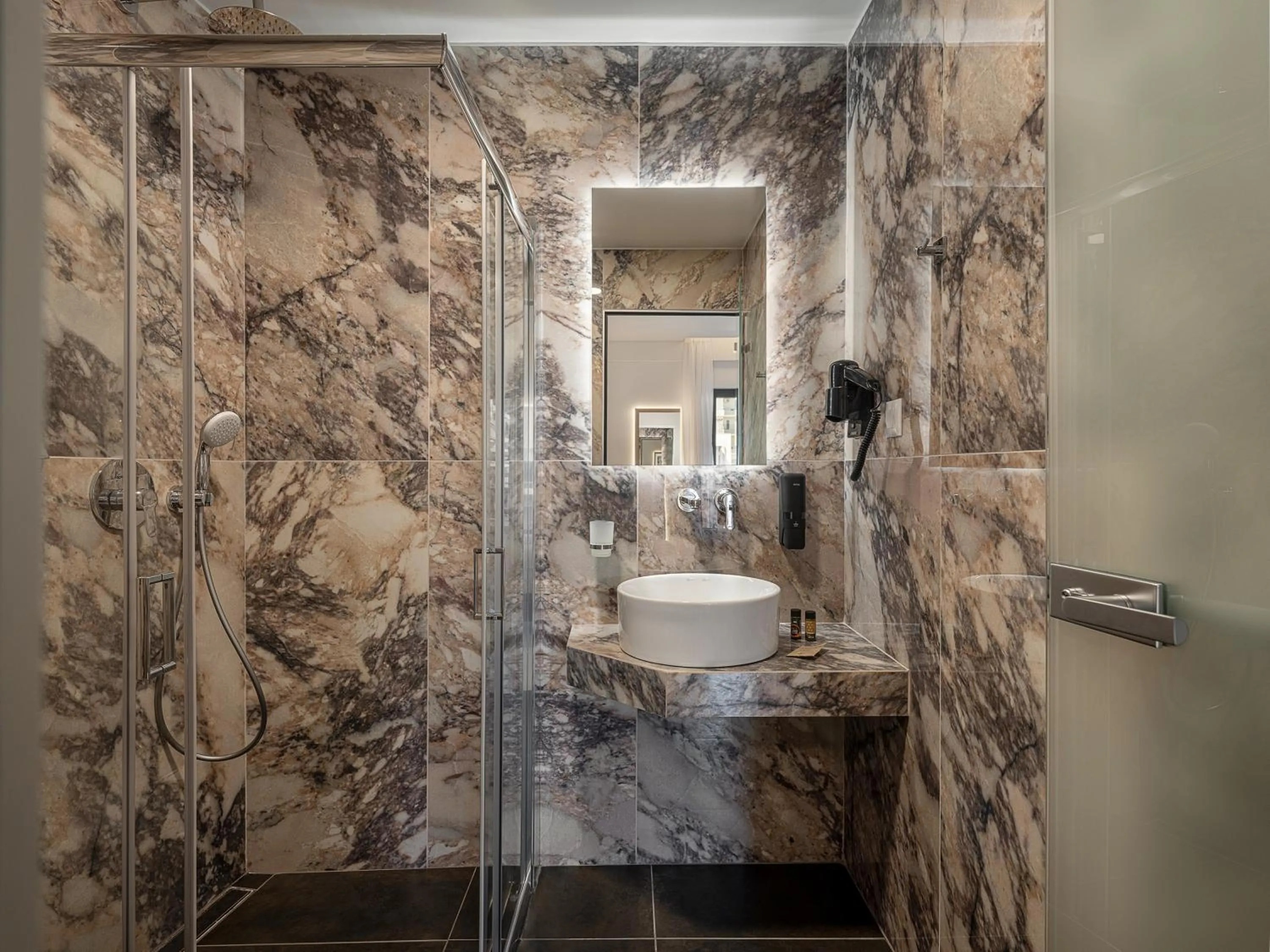 Shower in Miss Marrone City Hotel