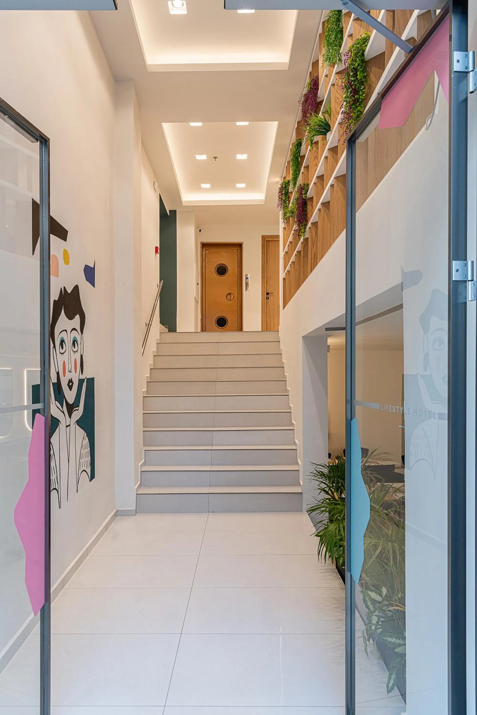 Facade/entrance in Miss Marrone City Hotel