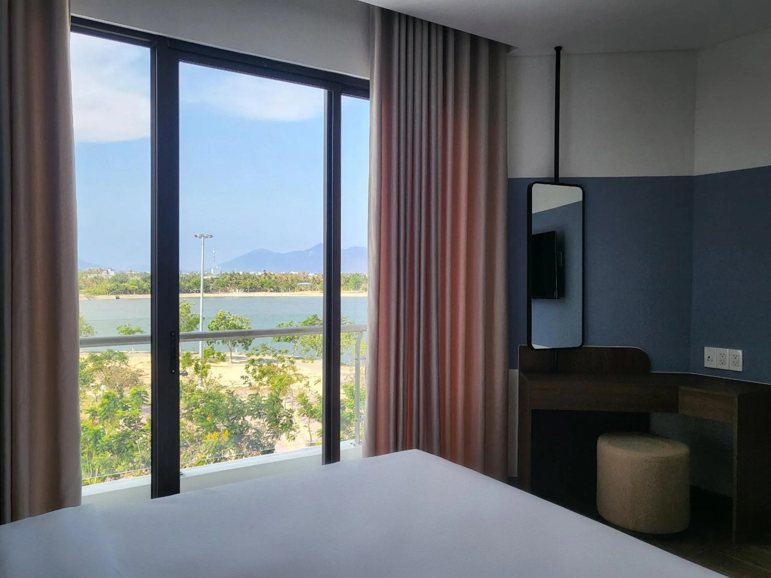 Natural landscape, Bed in Glamour Boutique Hotel