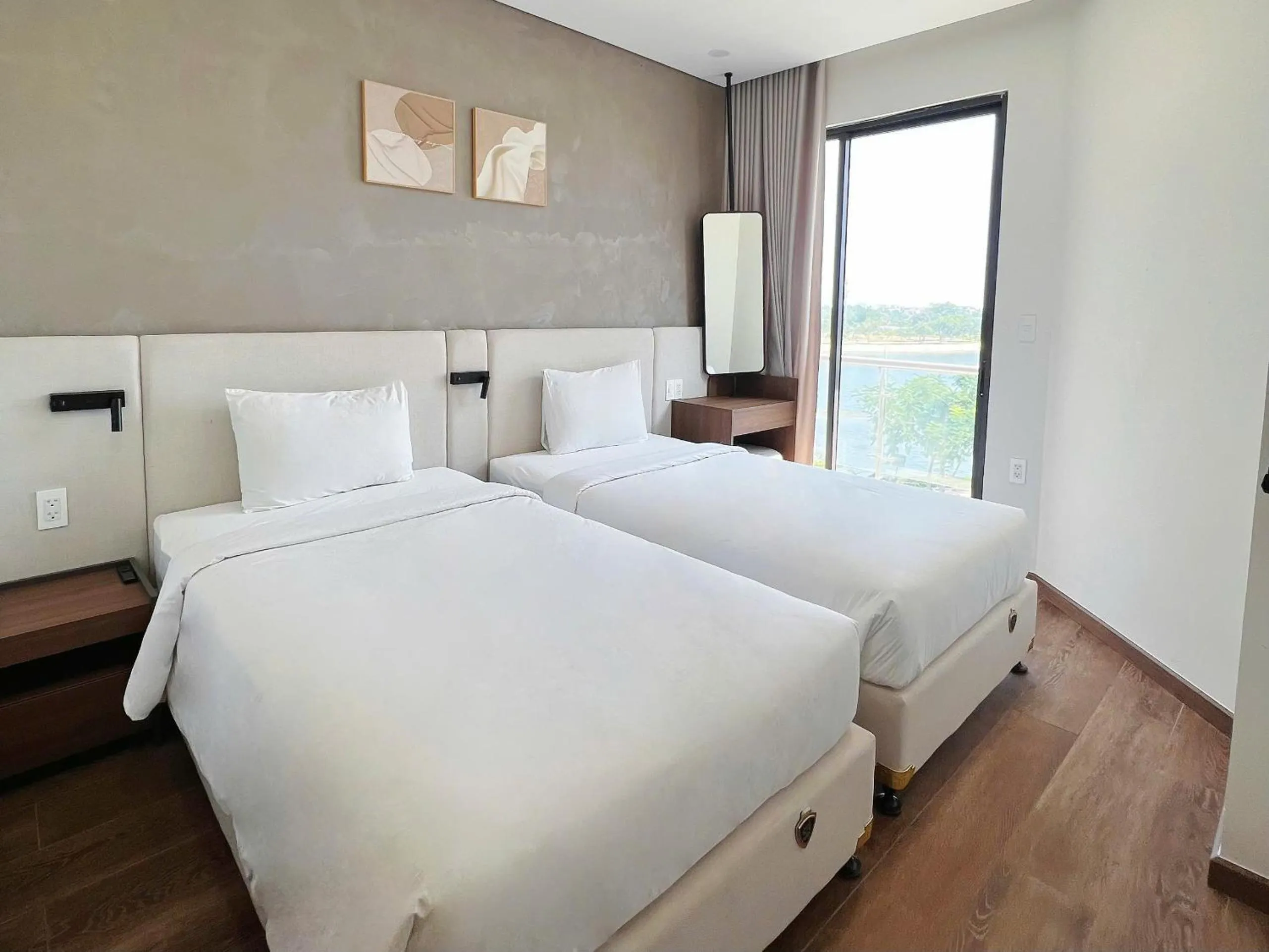 Bedroom, Bed in Glamour Boutique Hotel