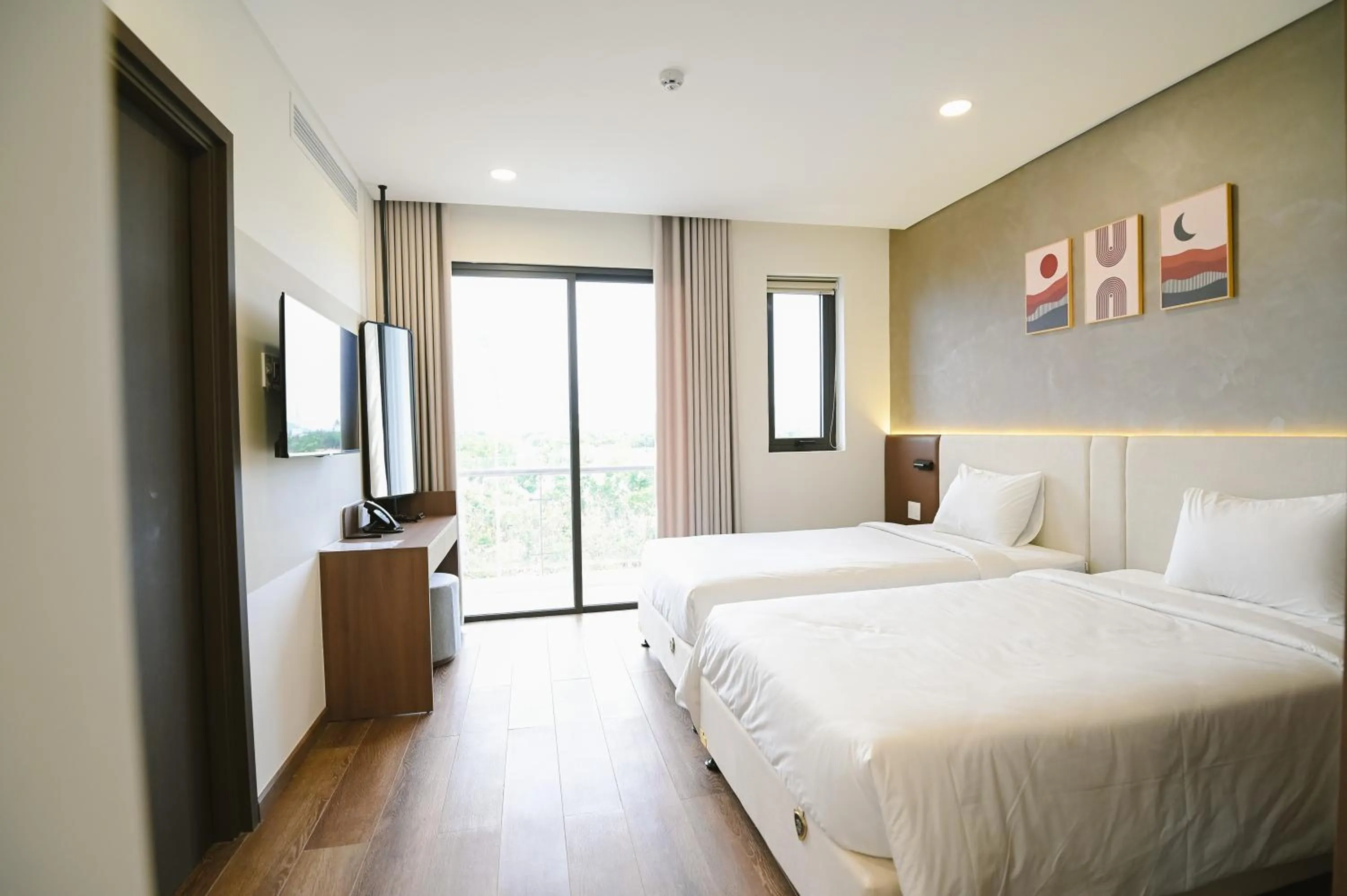 Bed in Glamour Boutique Hotel