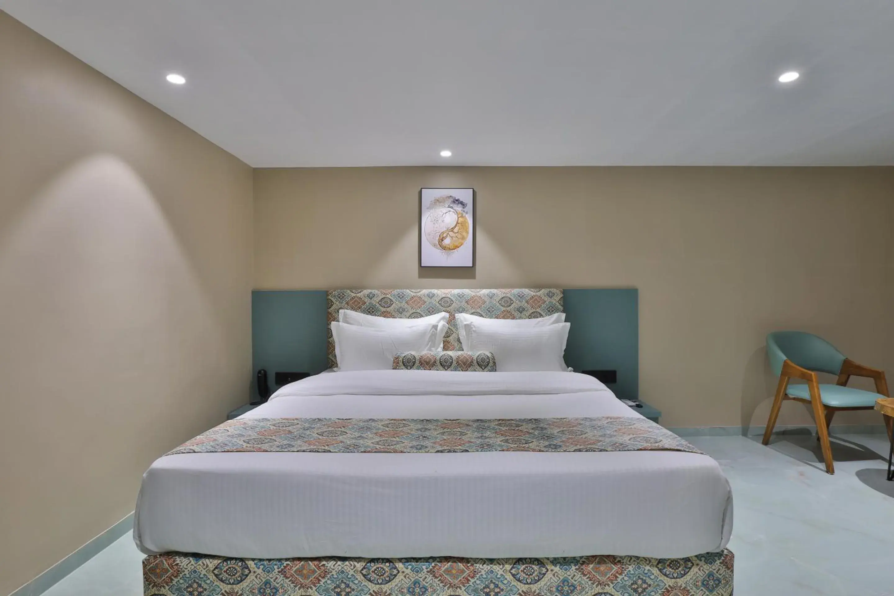 Deluxe King Room in Hotel Serenity Deluxe King Room in Hotel Serenity