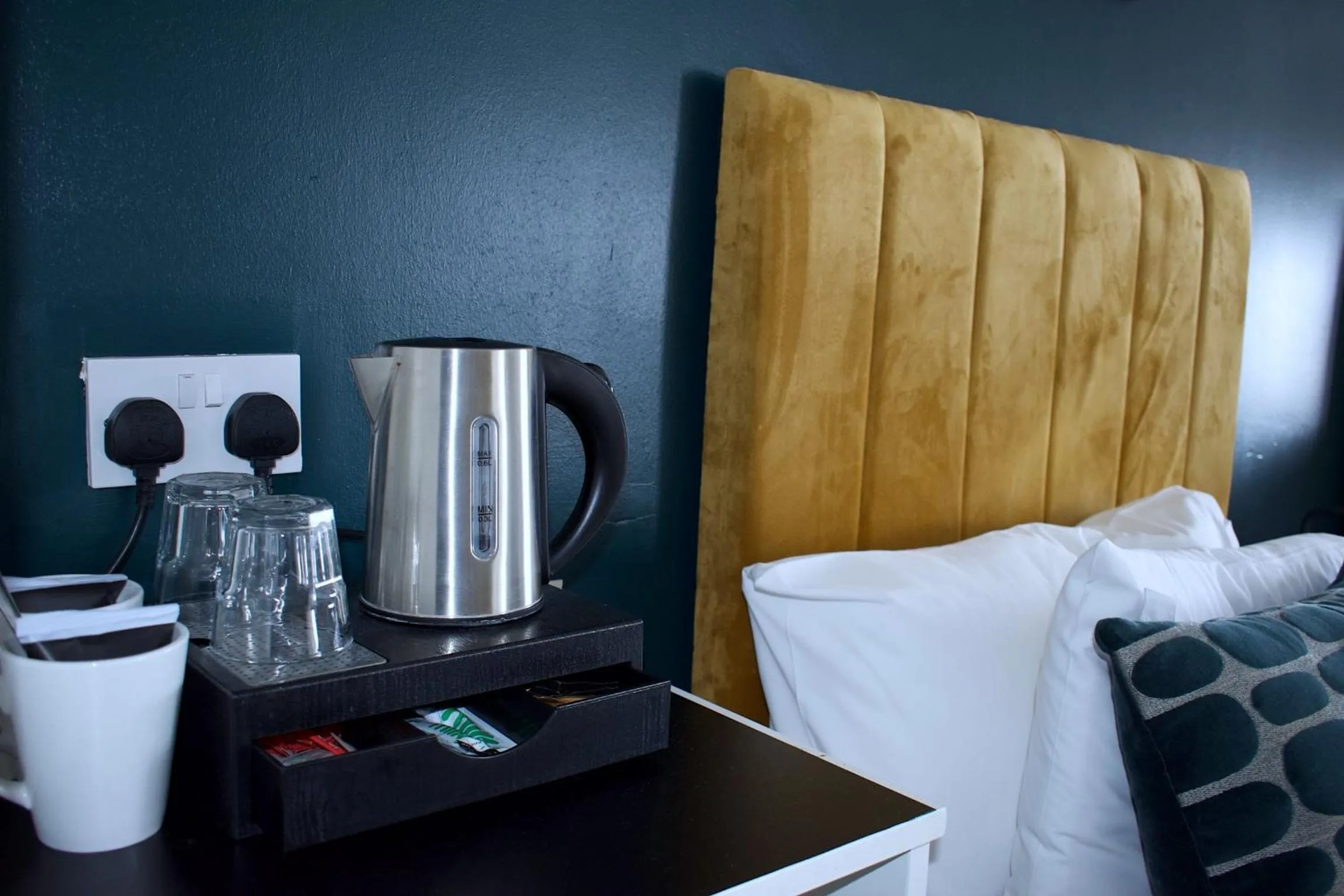 Coffee/tea facilities, Bed in The Norton