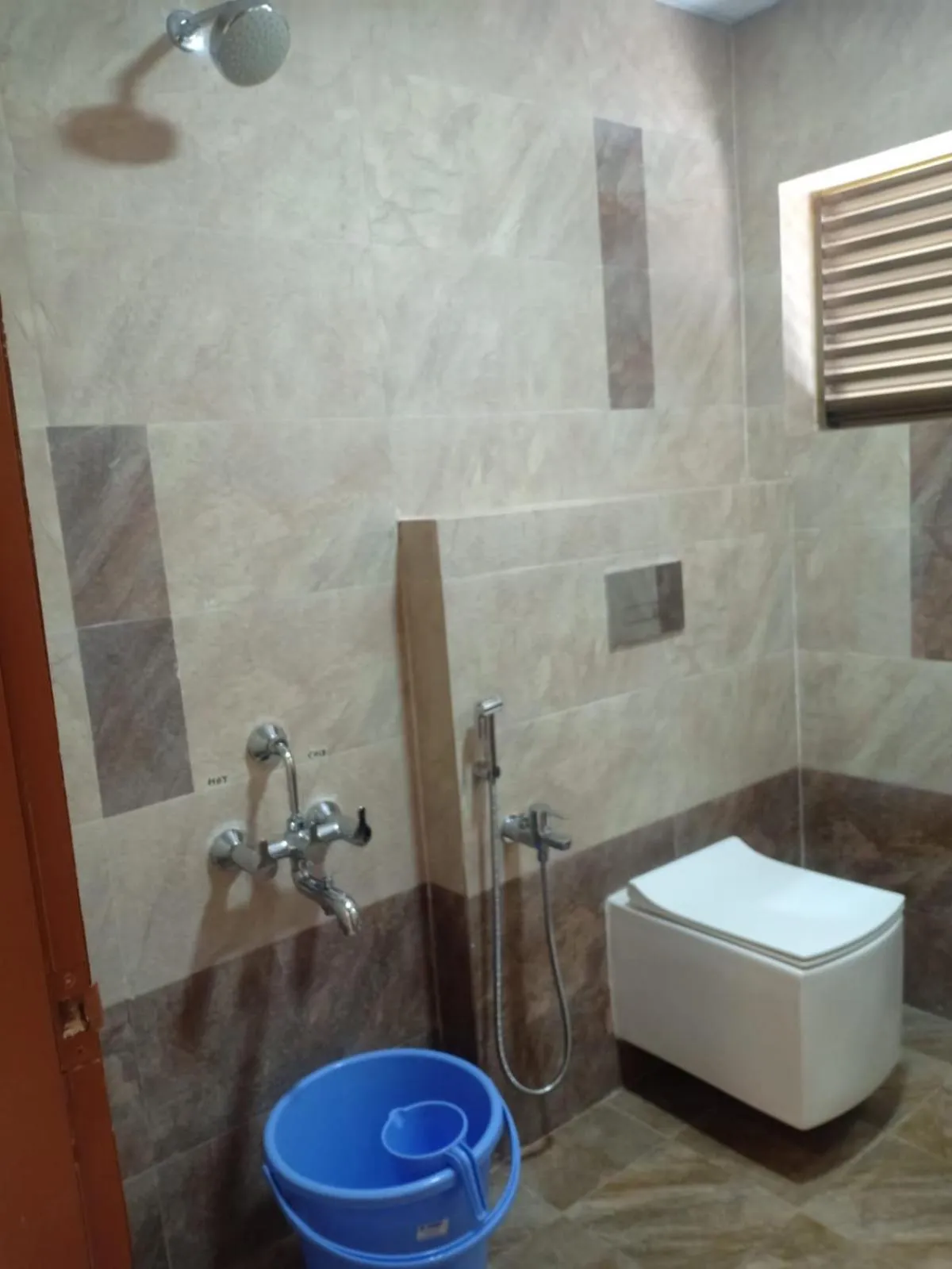 Bathroom in Lakshmi Mahal - V Inn