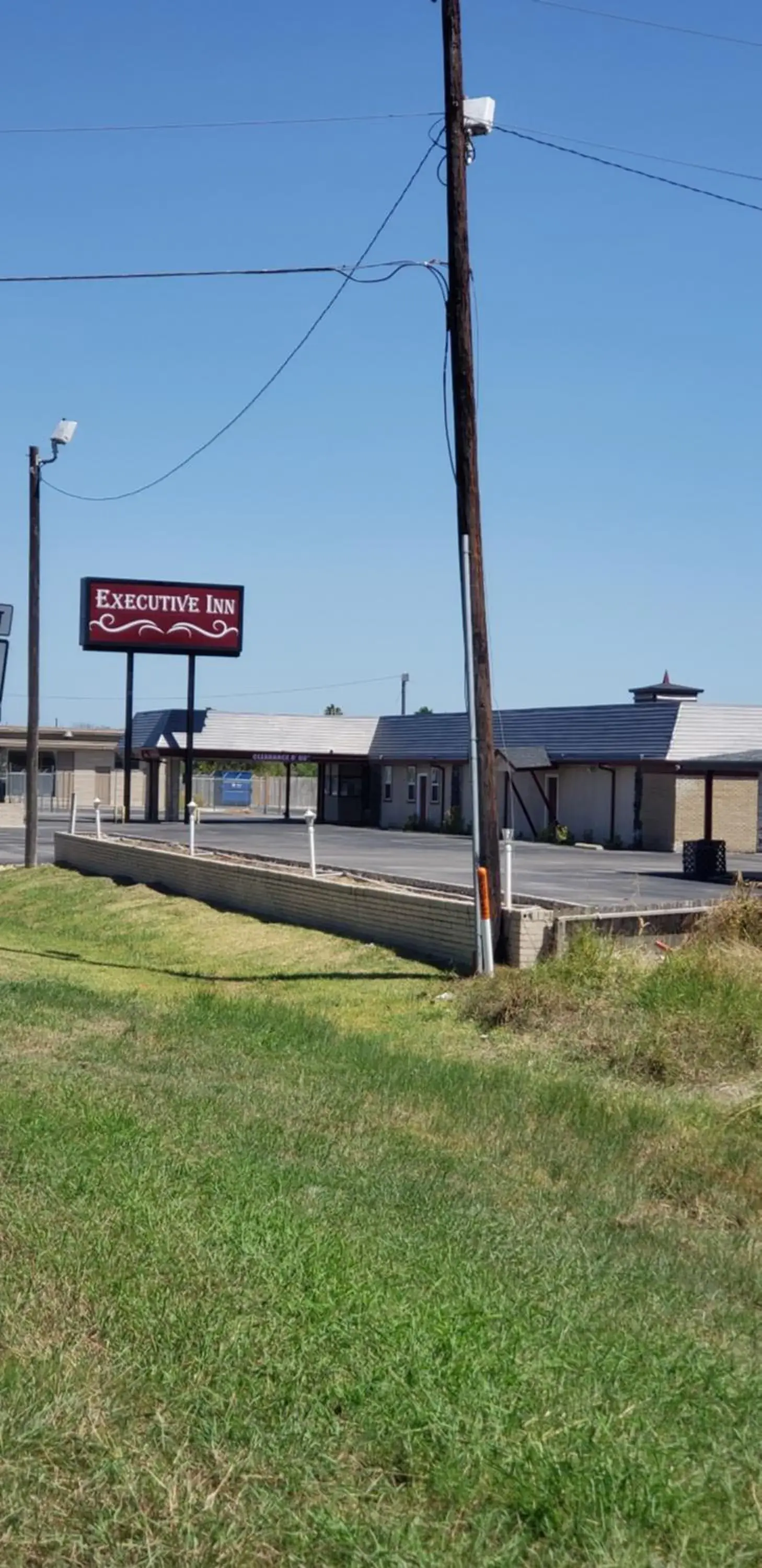 Executive Inn Executive Inn