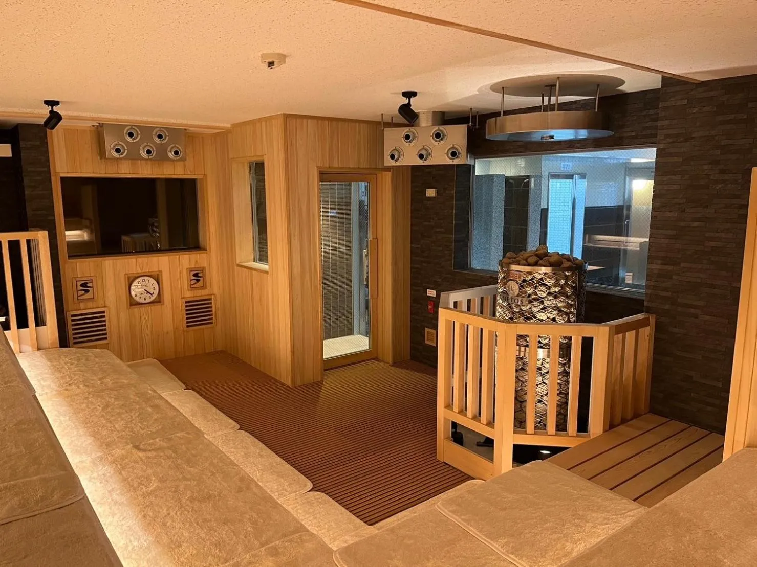 Sauna in Sauna & Capsule Hotel Rumor Plaza