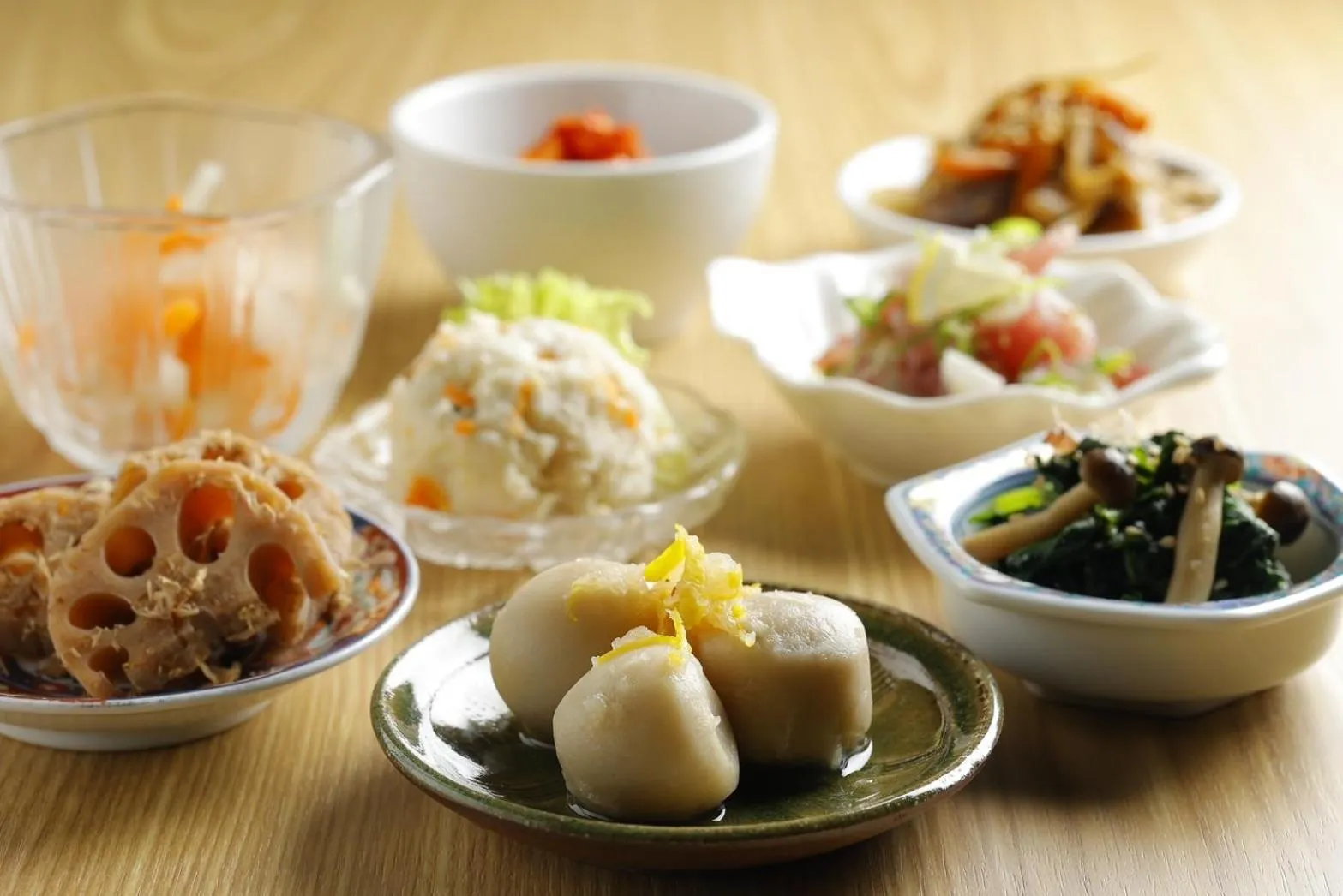 Breakfast in Sauna & Capsule Hotel Rumor Plaza