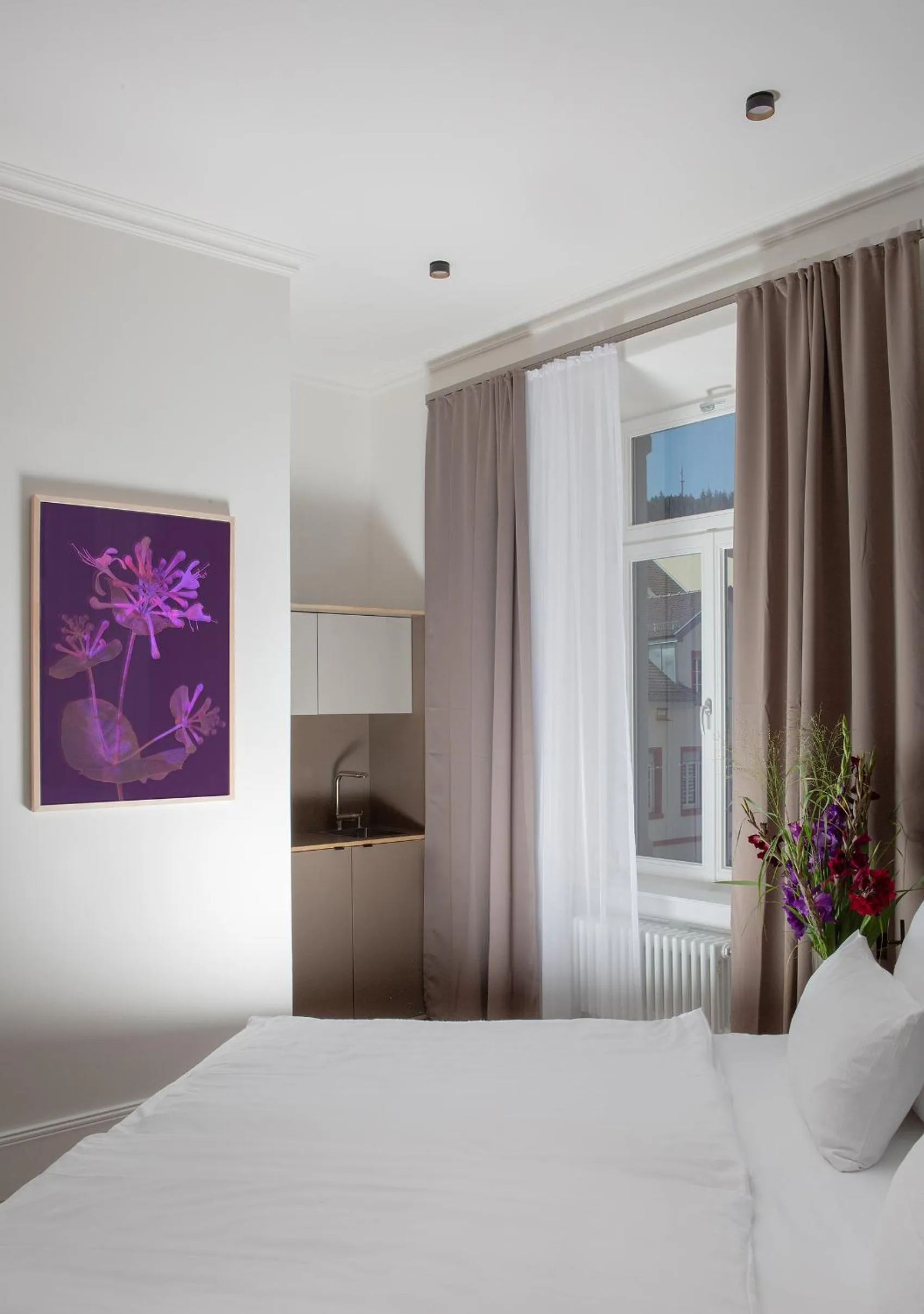 Photo of the whole room, Bed in Hotel Kredell