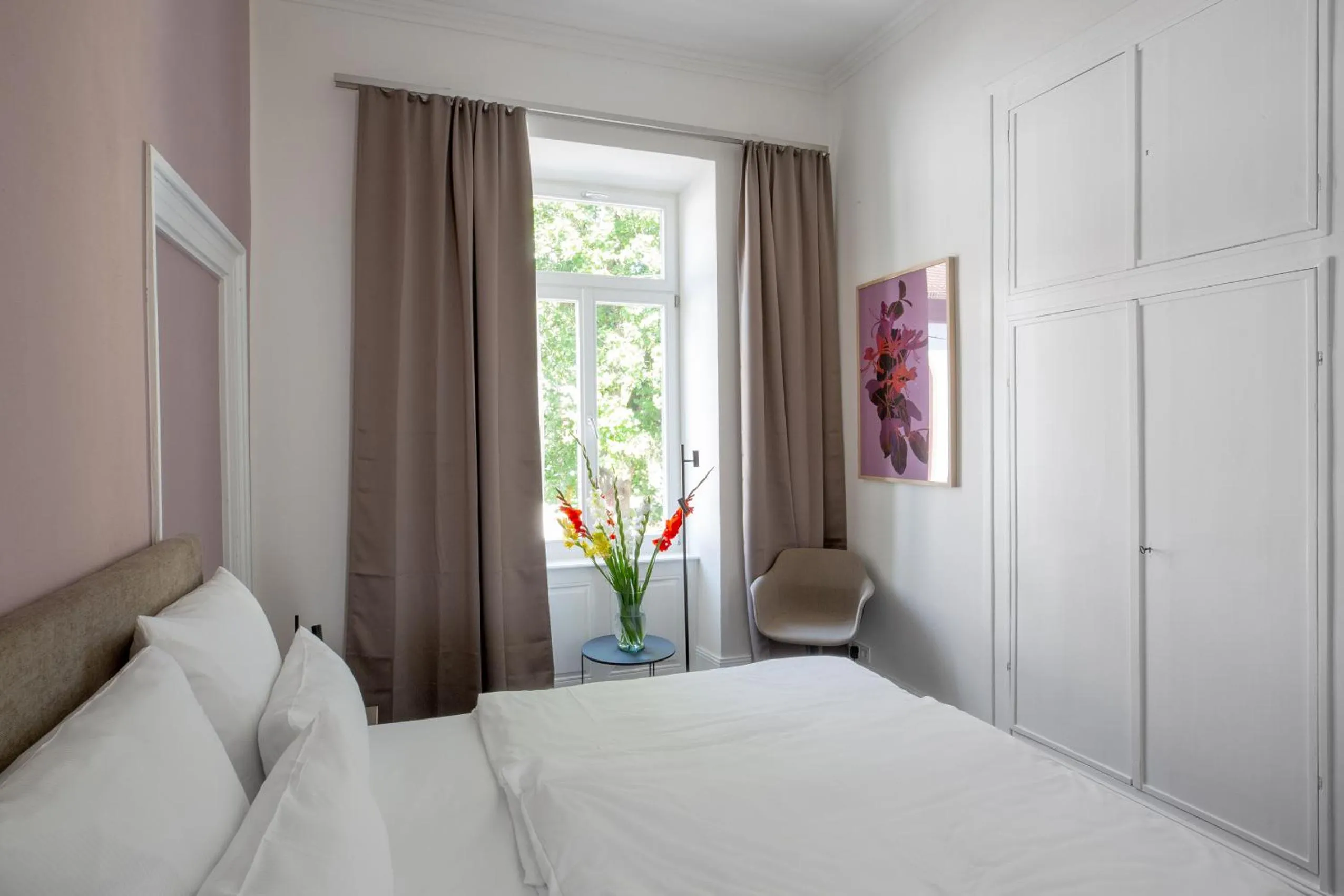 Bedroom, Bed in Hotel Kredell