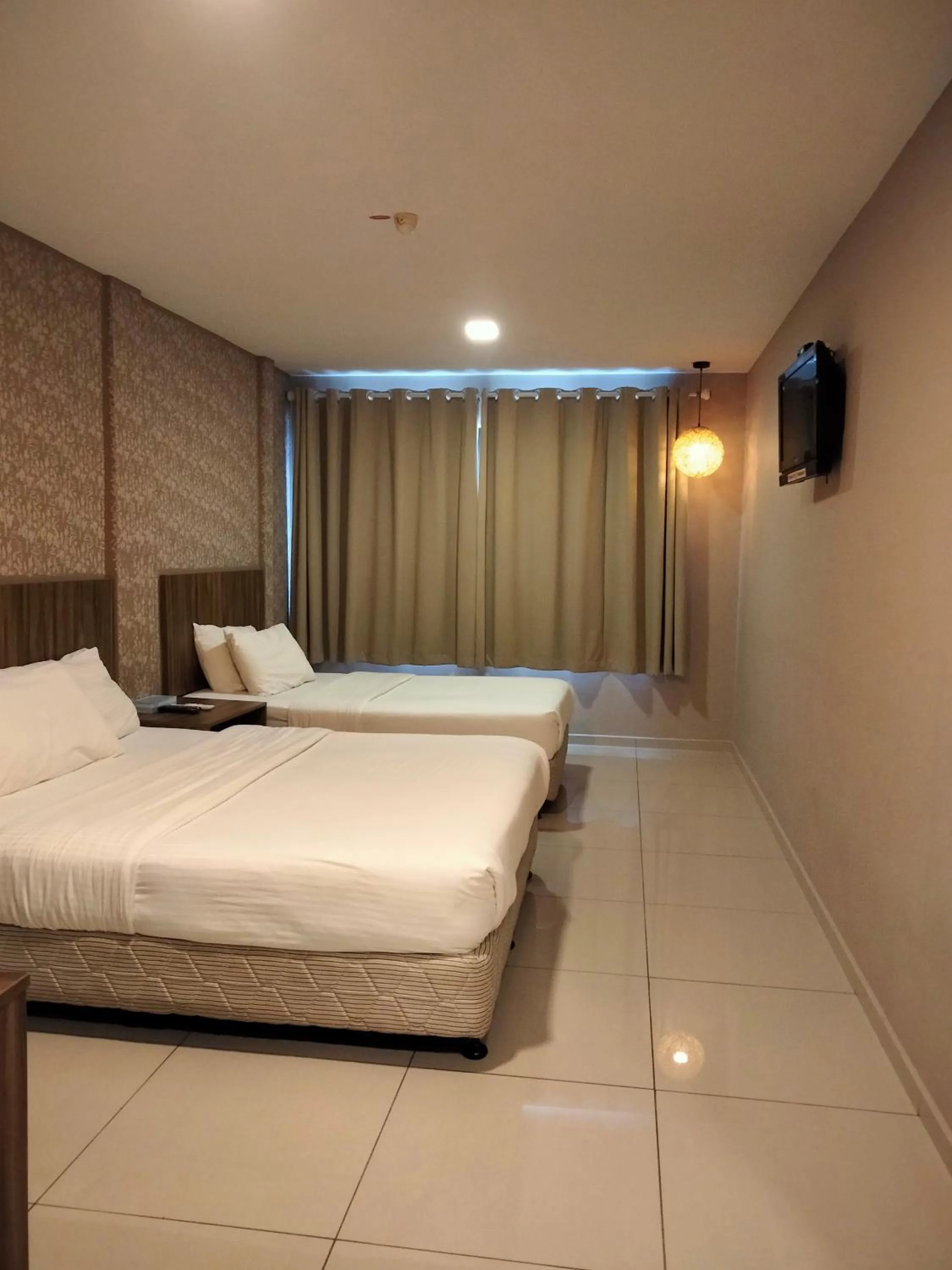 Bedroom, Bed in Hotel Jelai @ Raub, Pahang