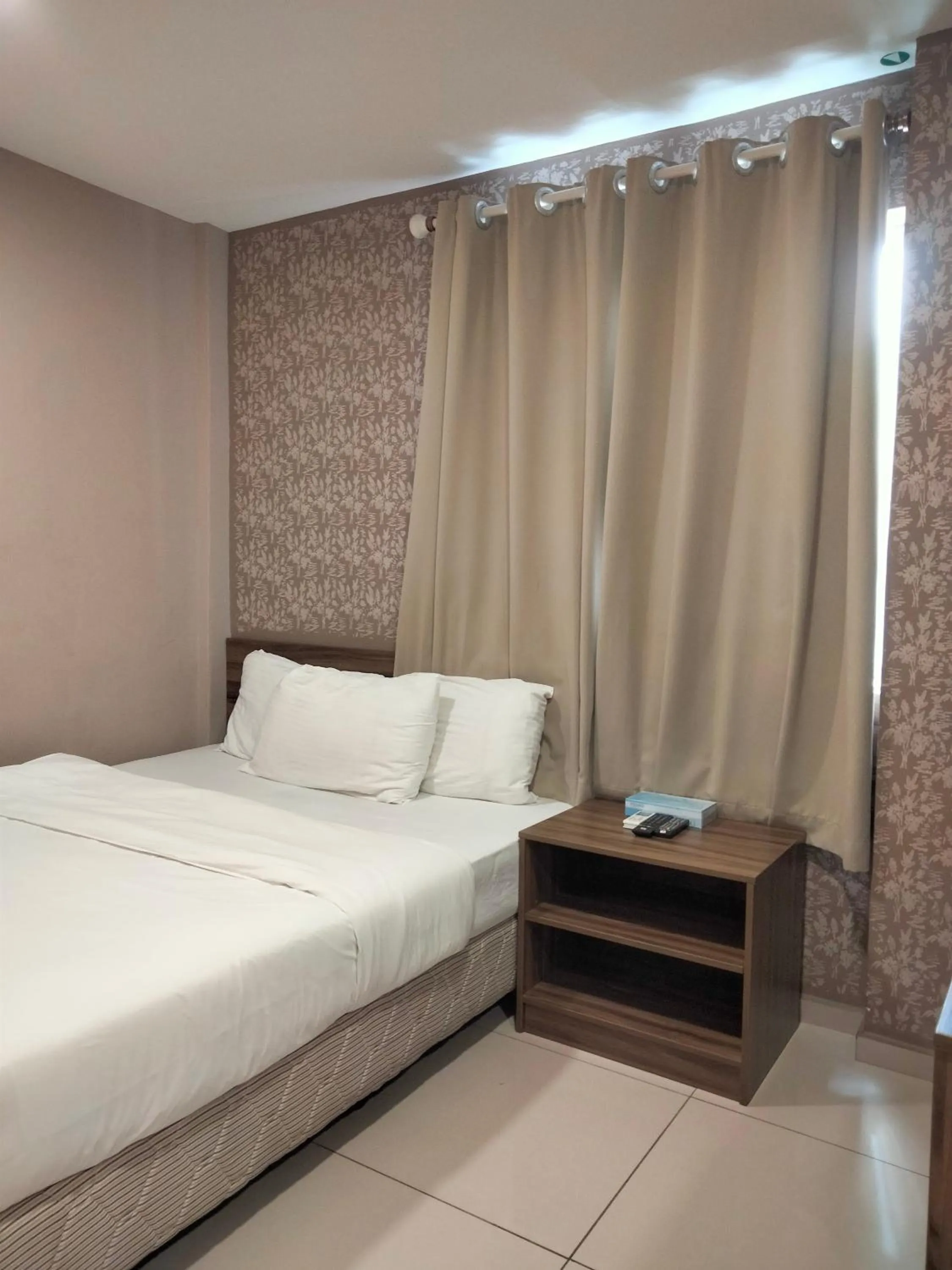 Bedroom, Bed in Hotel Jelai @ Raub, Pahang