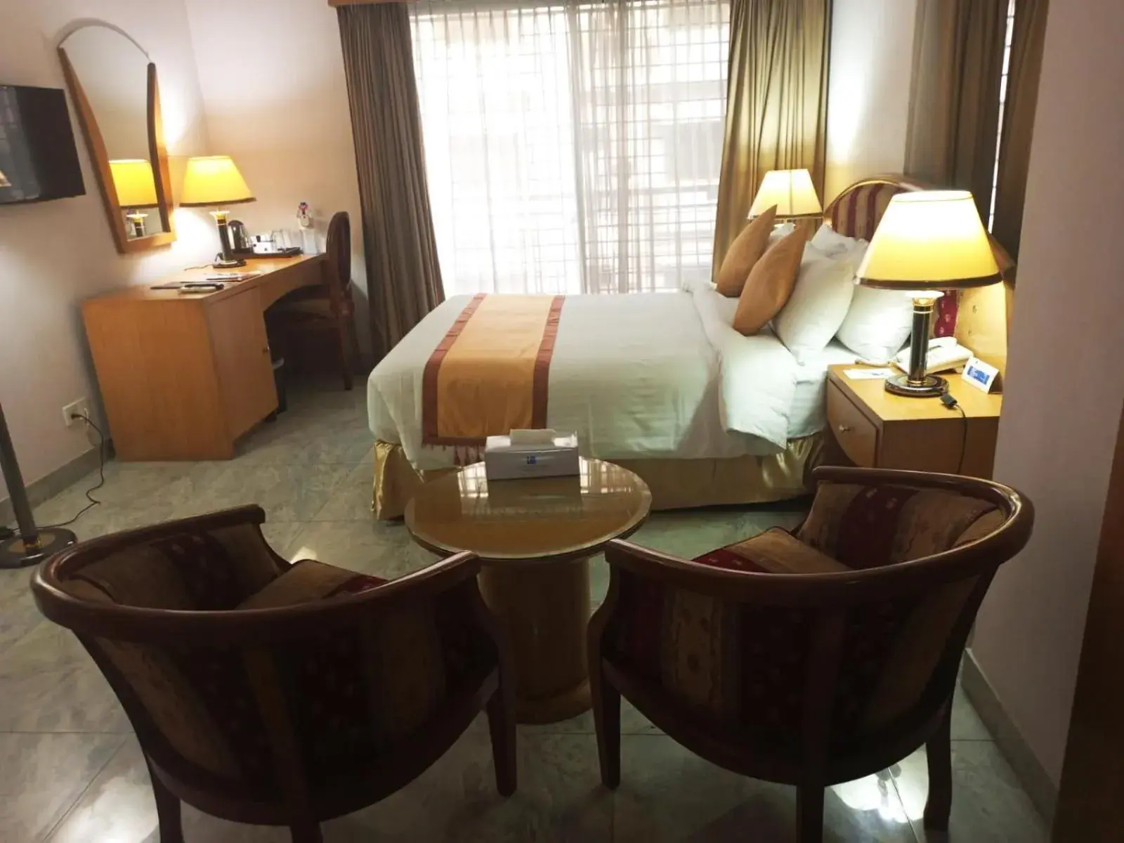 Deluxe Double Room in HOTEL LAKE CASTLE - Parkview Deluxe Double Room in HOTEL LAKE CASTLE - Parkview
