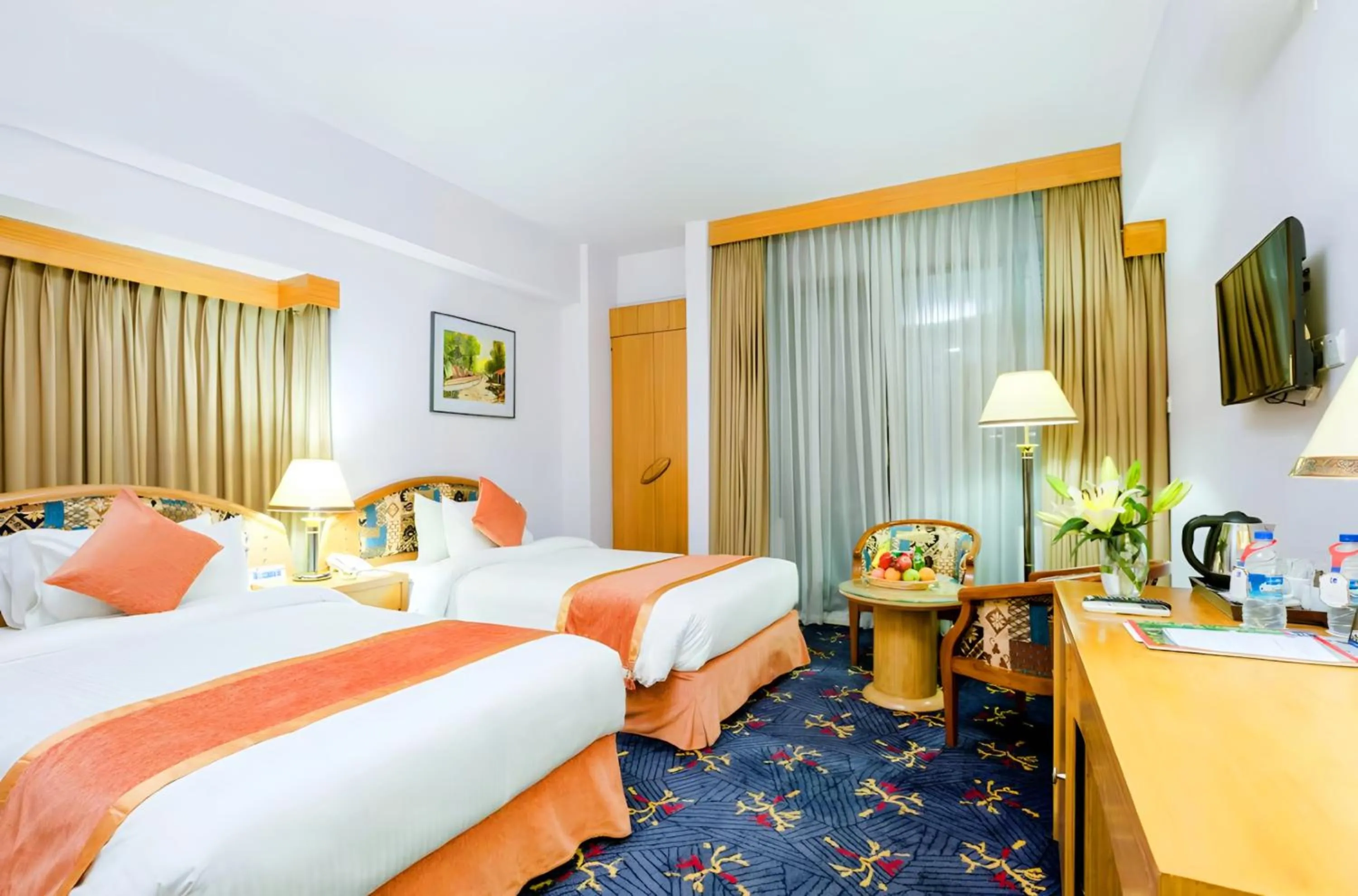 Bed in HOTEL LAKE CASTLE - Parkview