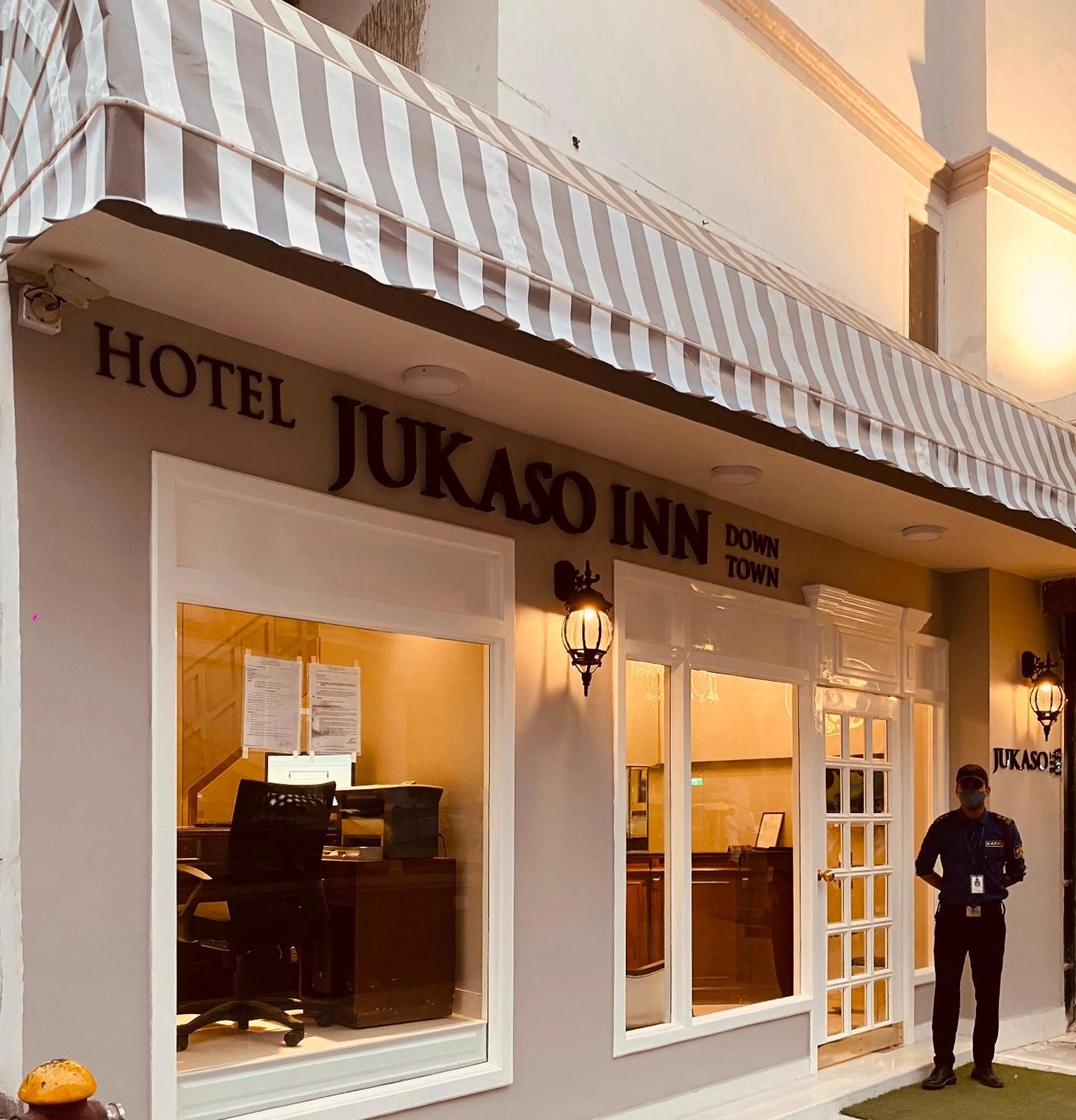 Facade/entrance in Hotel Jukaso Inn Down Town