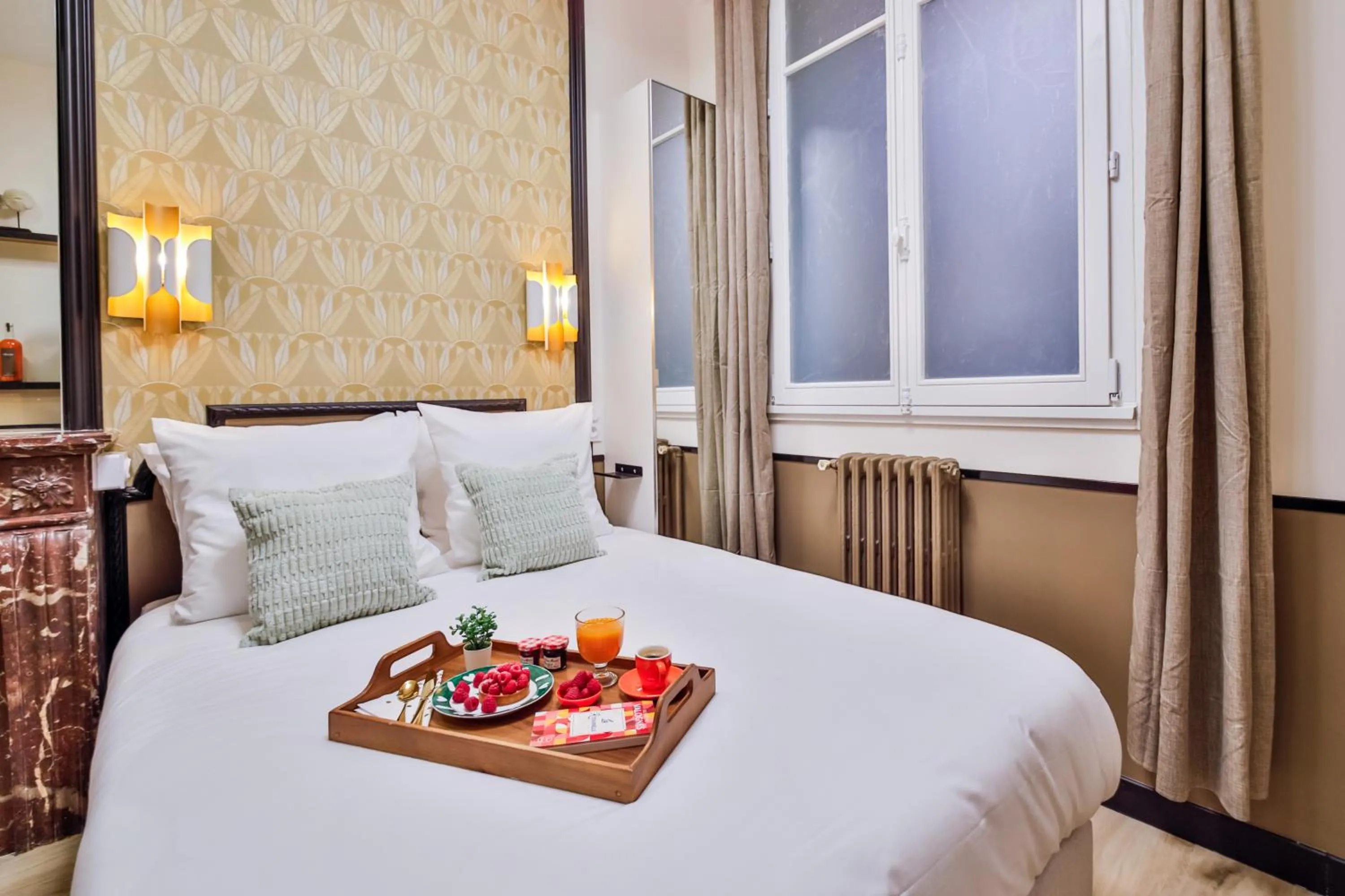 Bed in WS Opéra - Edimbourg