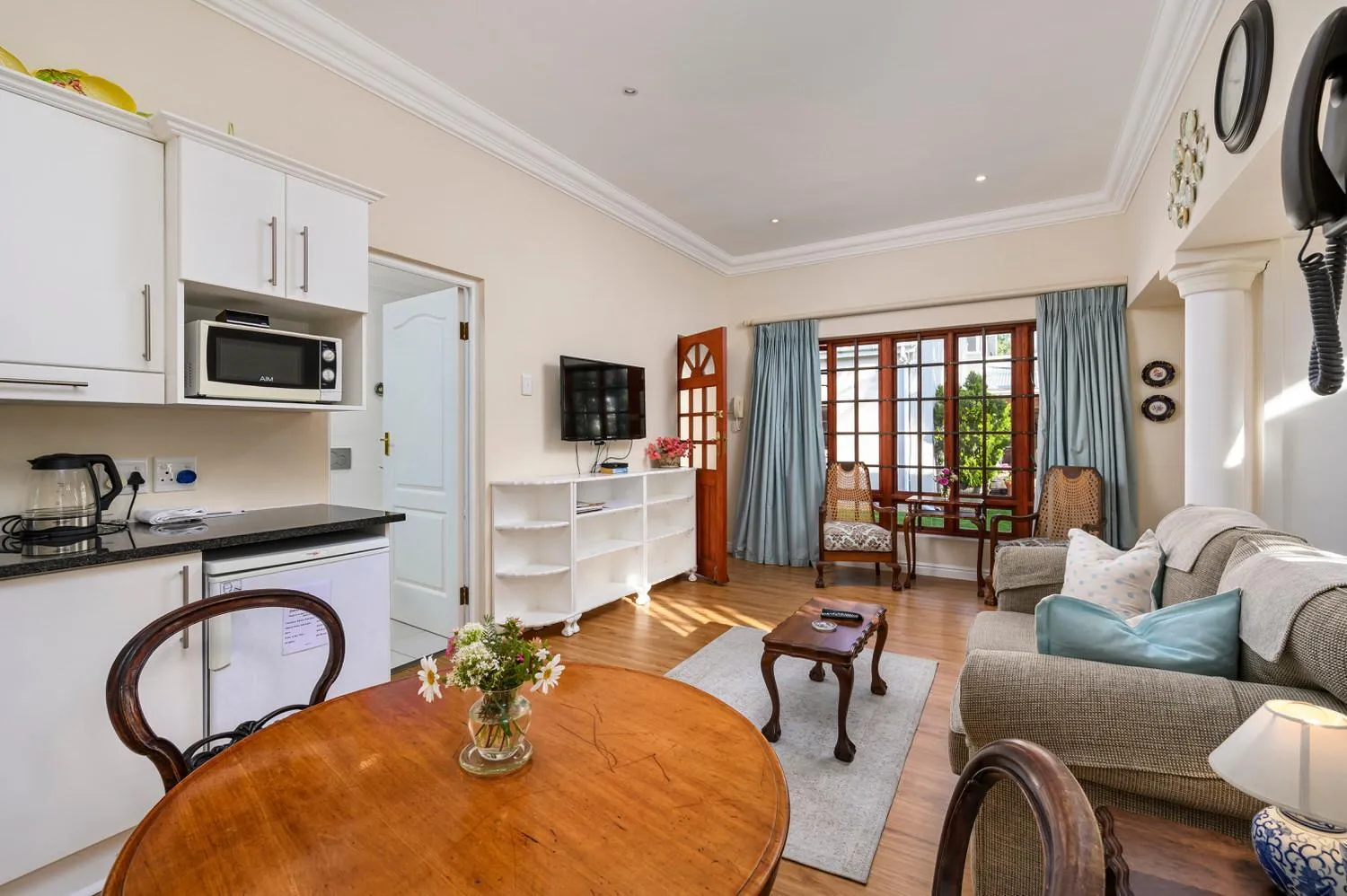 Millbury Guest House