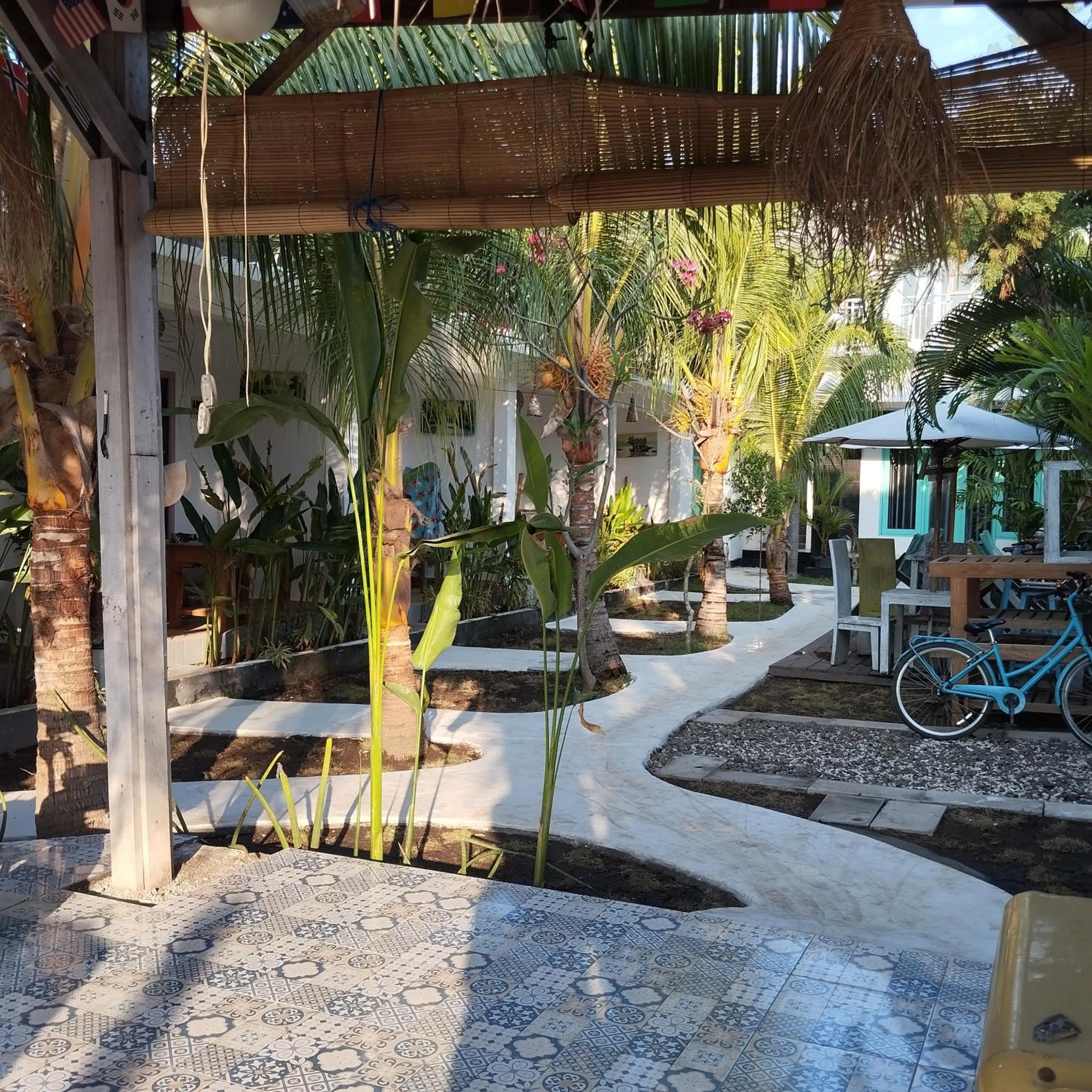 Day in Palm Trees Villas