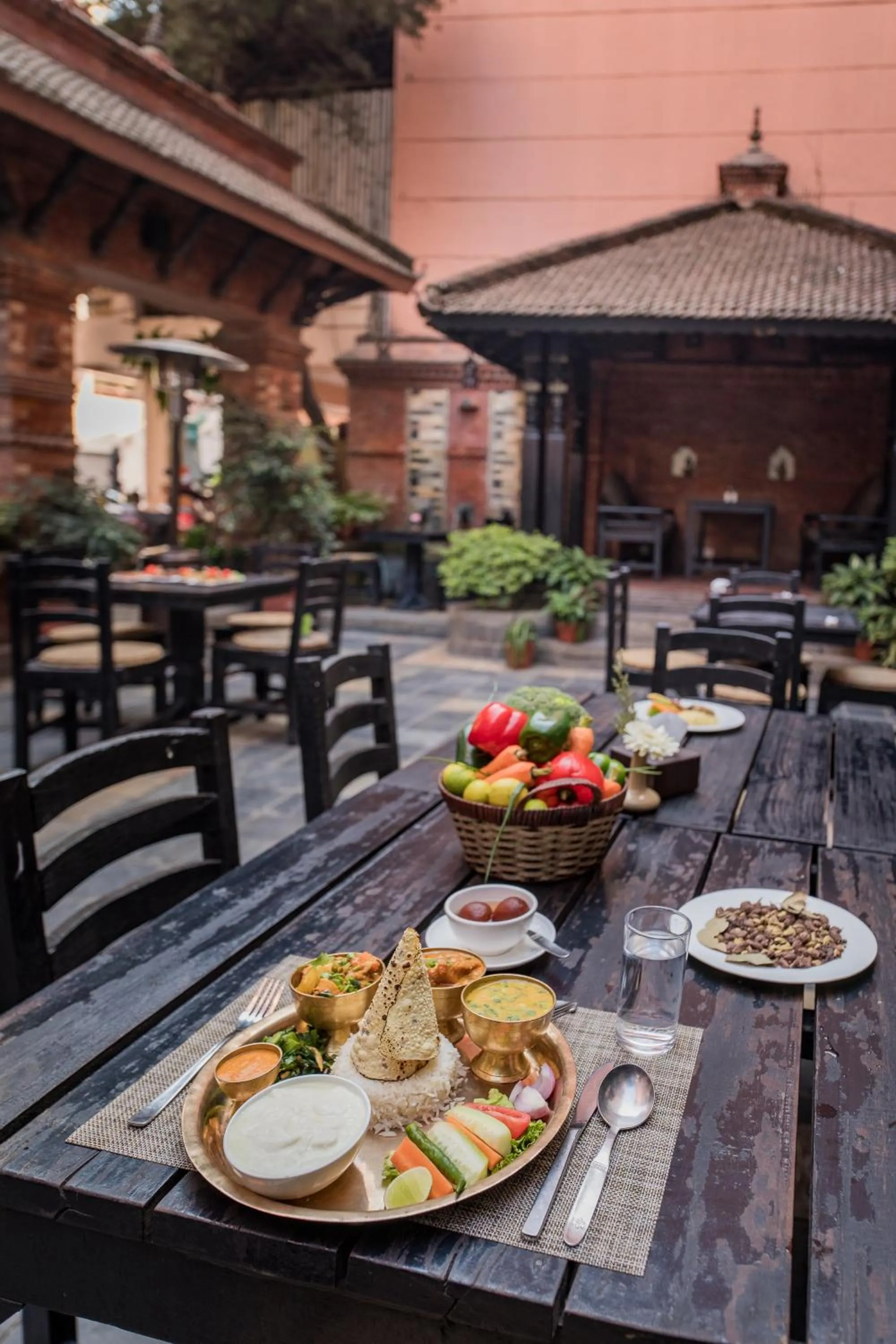 Restaurant/places to eat in Hotel Marshyangdi