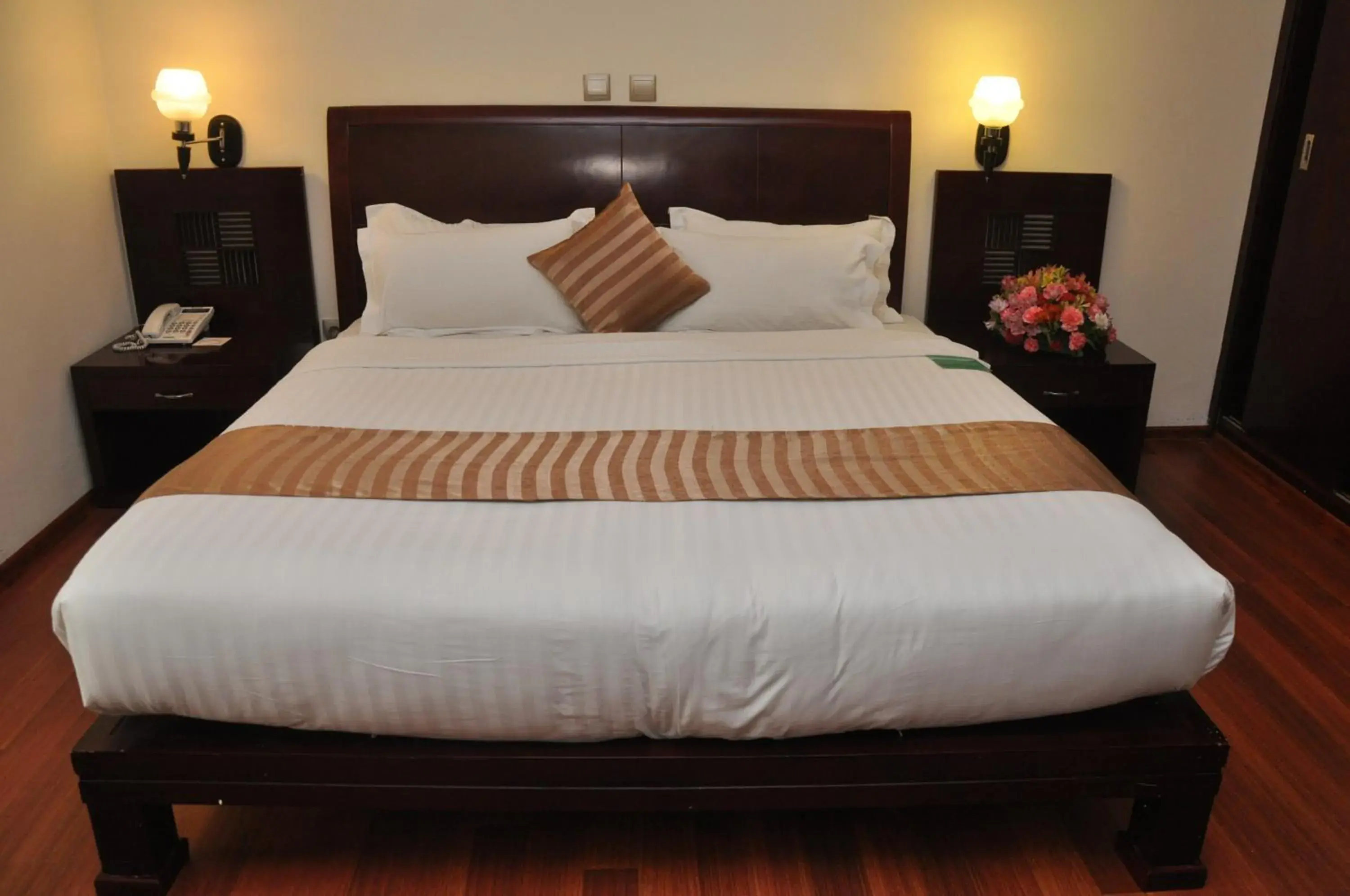 Standard King Room - single occupancy in Kaleb Hotel Standard King Room - single occupancy in Kaleb Hotel