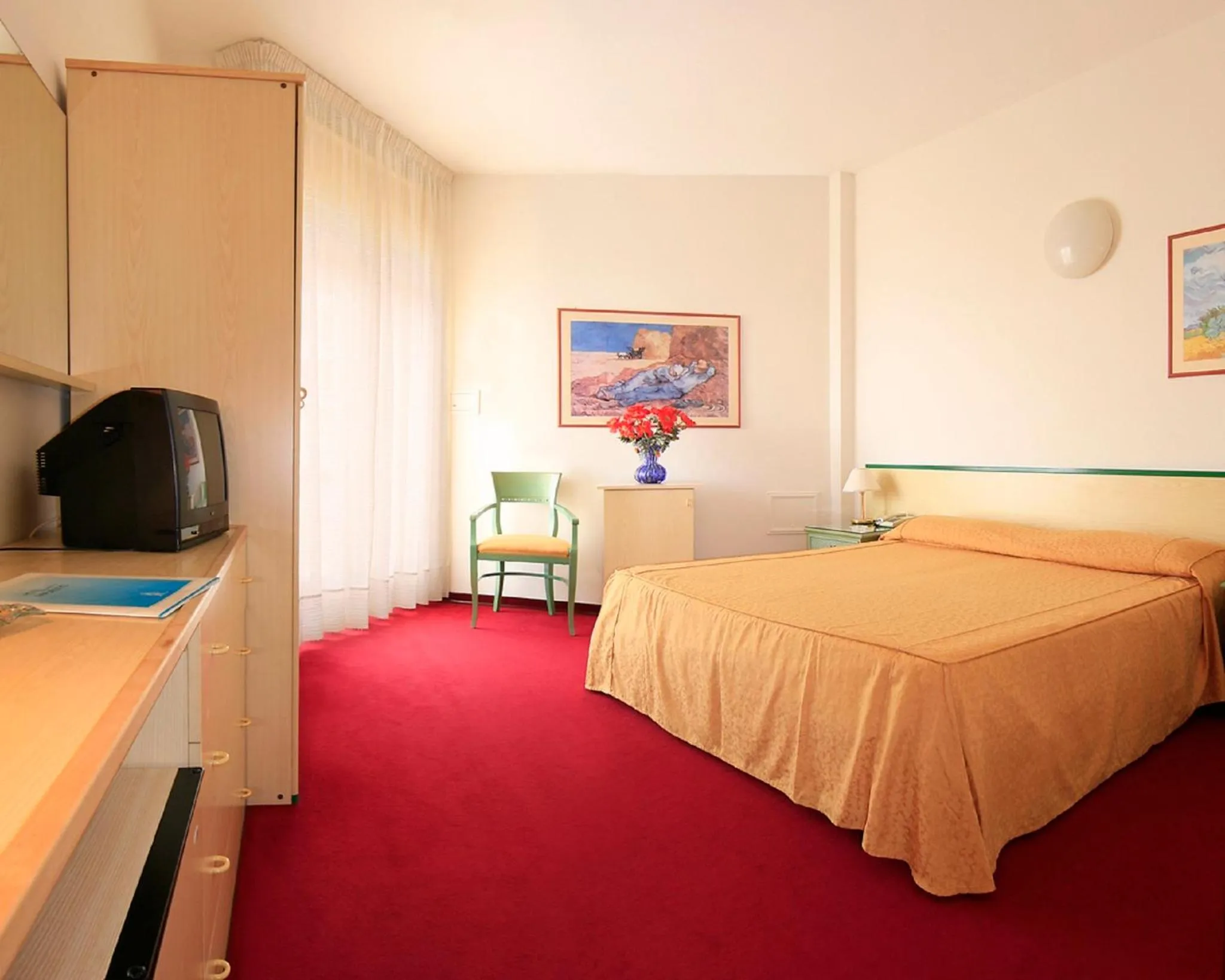 Bedroom, Bed in Hotel Majestic