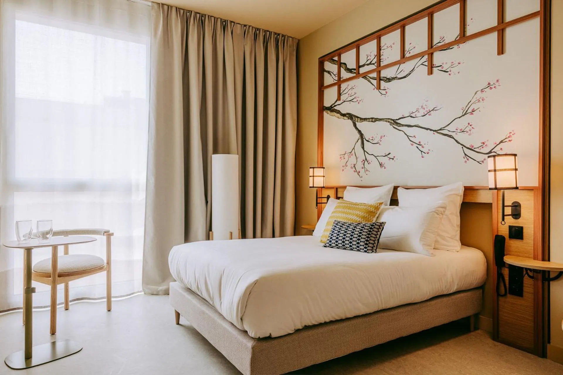 Bed in Sangha Toulouse