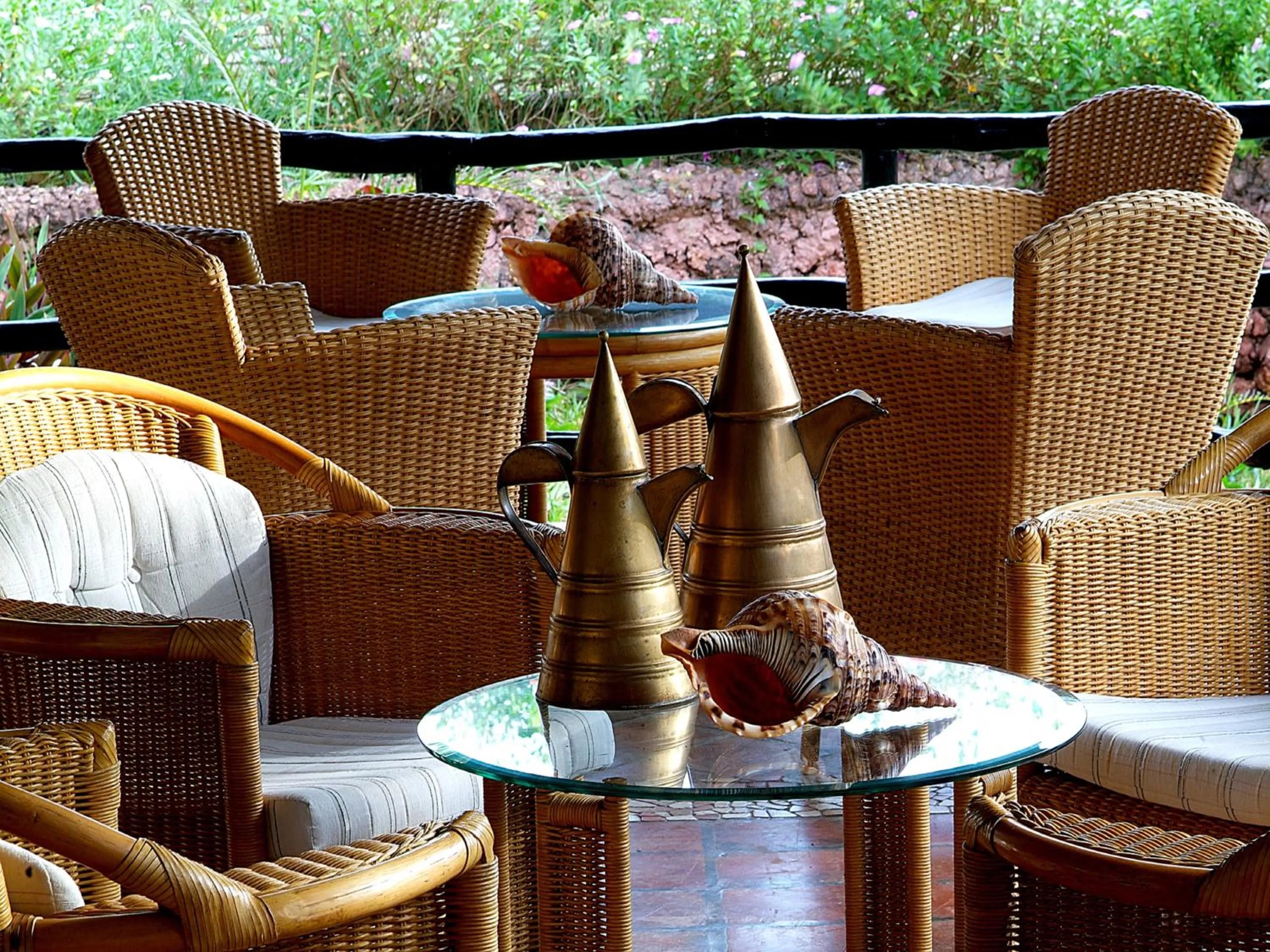 Restaurant/places to eat in Pinewood Beach Resort and Spa