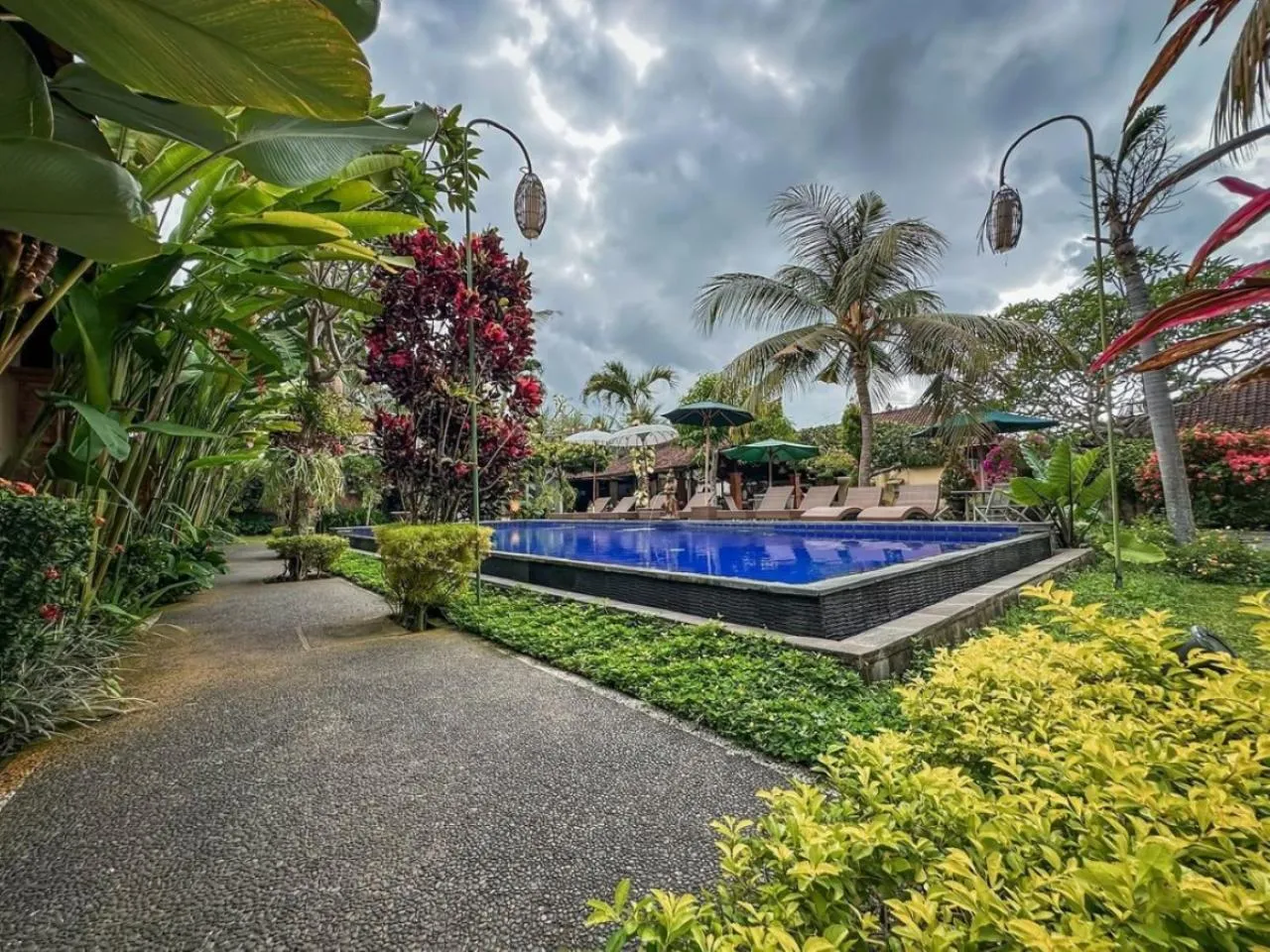 Swimming pool in KUDESA Homestay by Pramana Villas