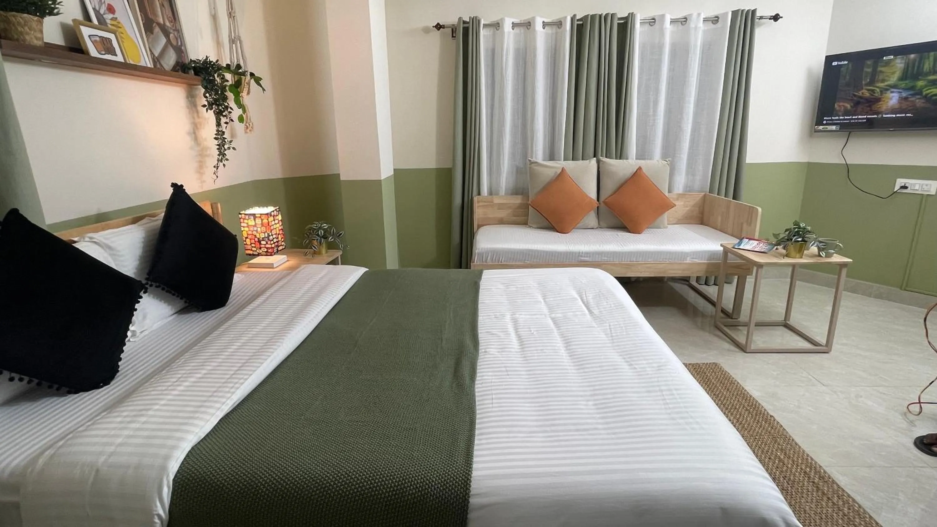 Bed in 144 Tipiverse