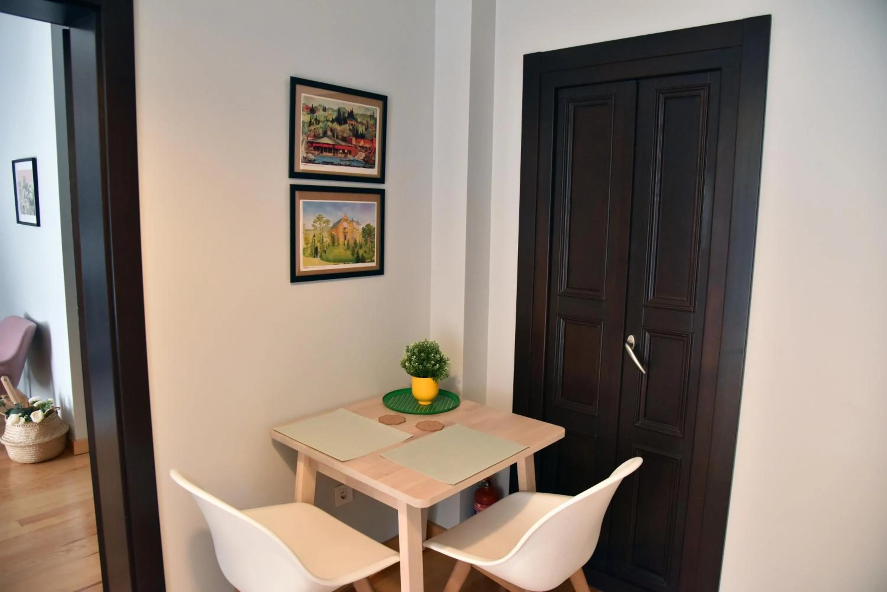 Dining area in İstanbul Guesthouse
