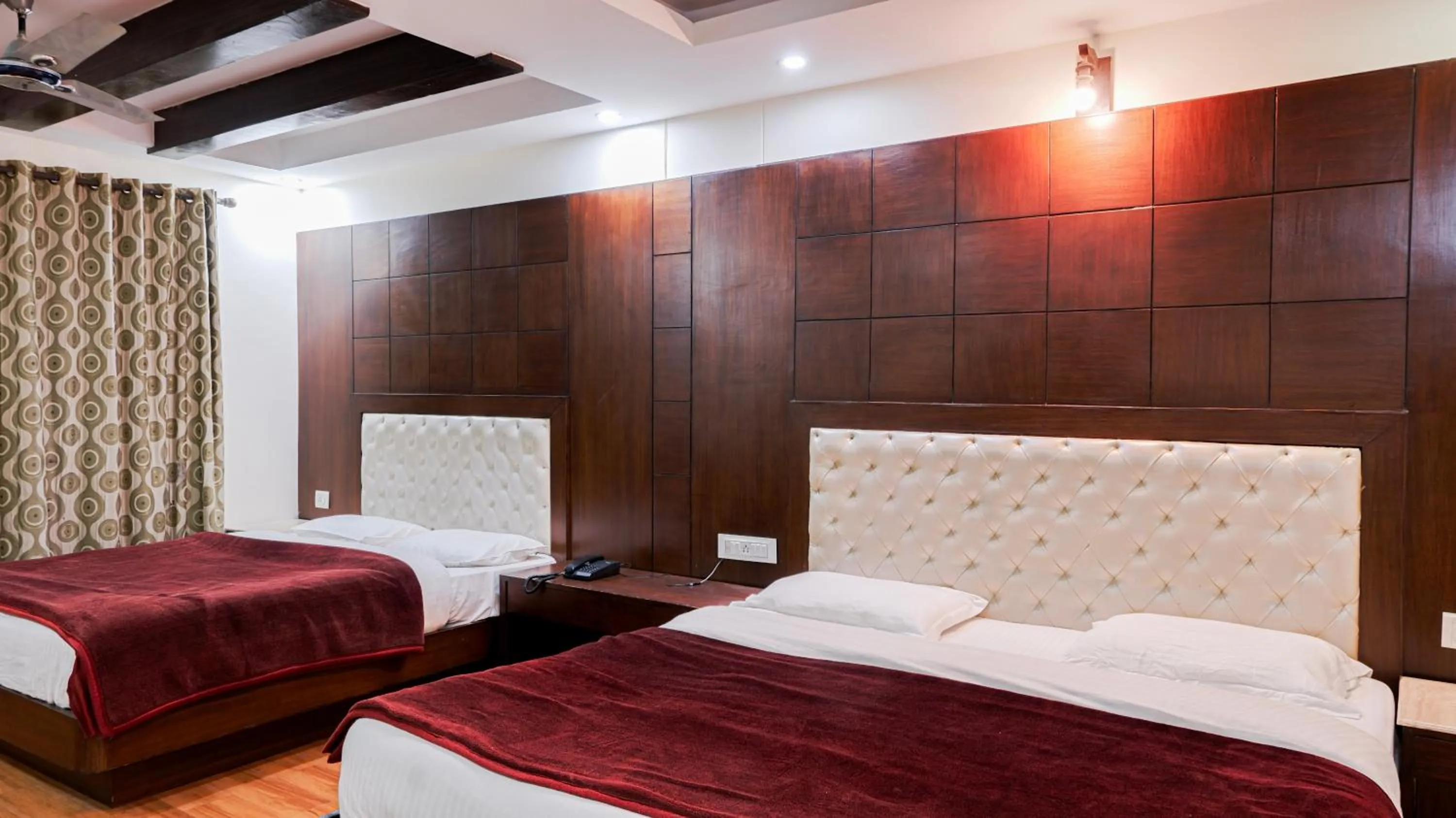 Bed in Basera Hotel, Mall Road