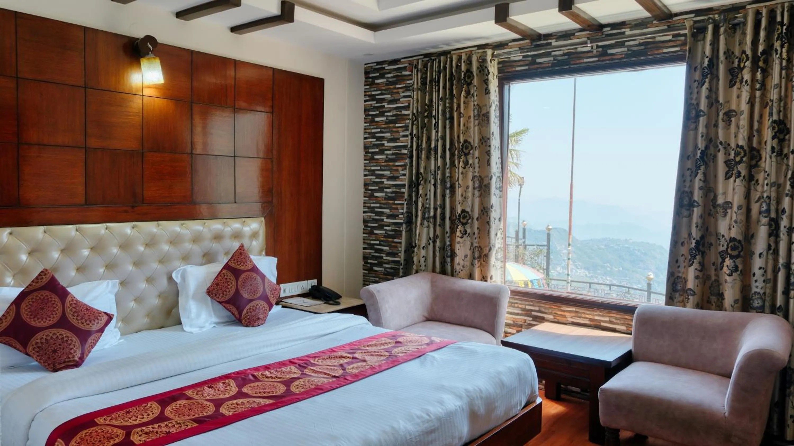 Bed in Basera Hotel, Mall Road