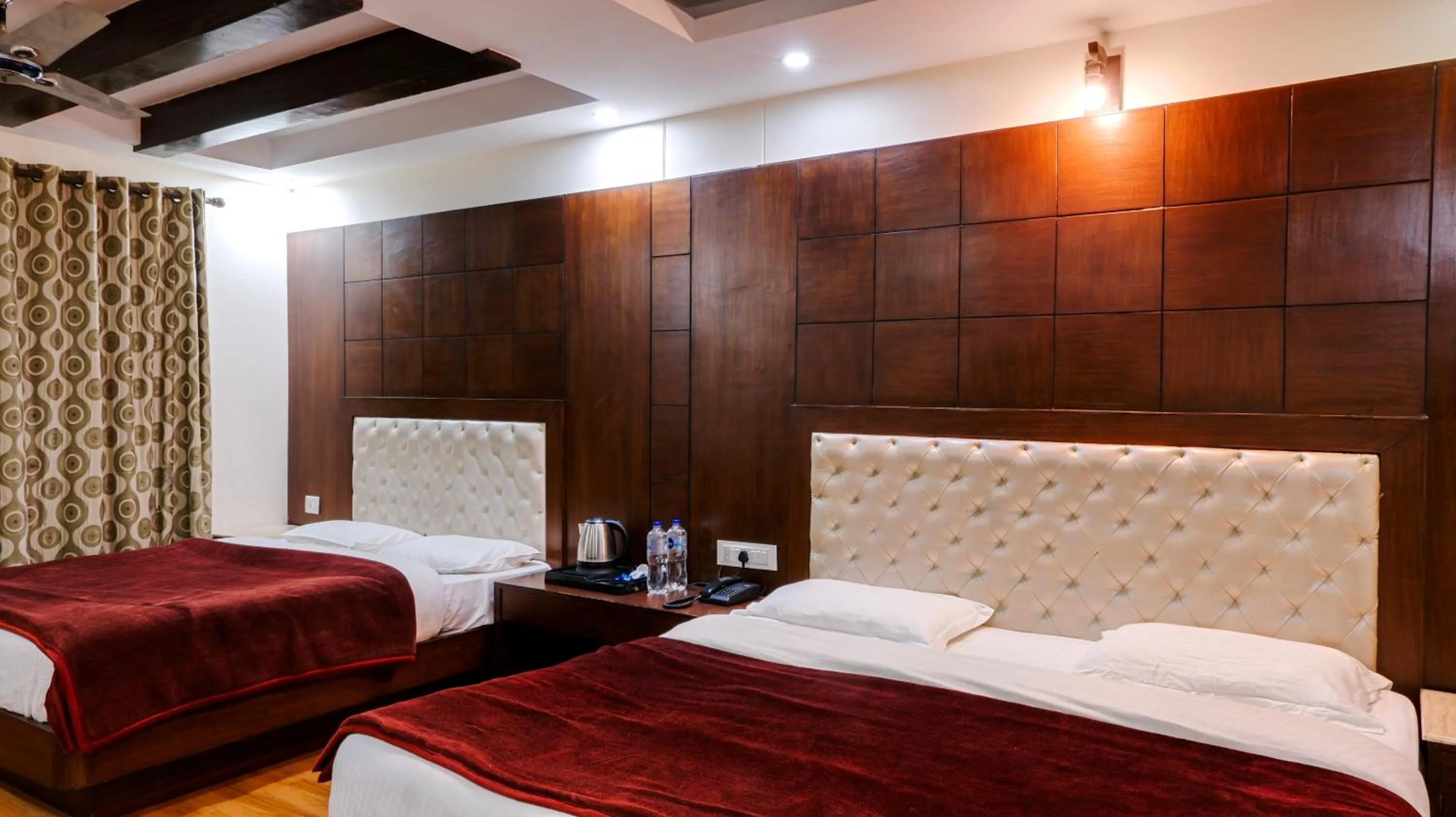 Bed in Basera Hotel, Mall Road