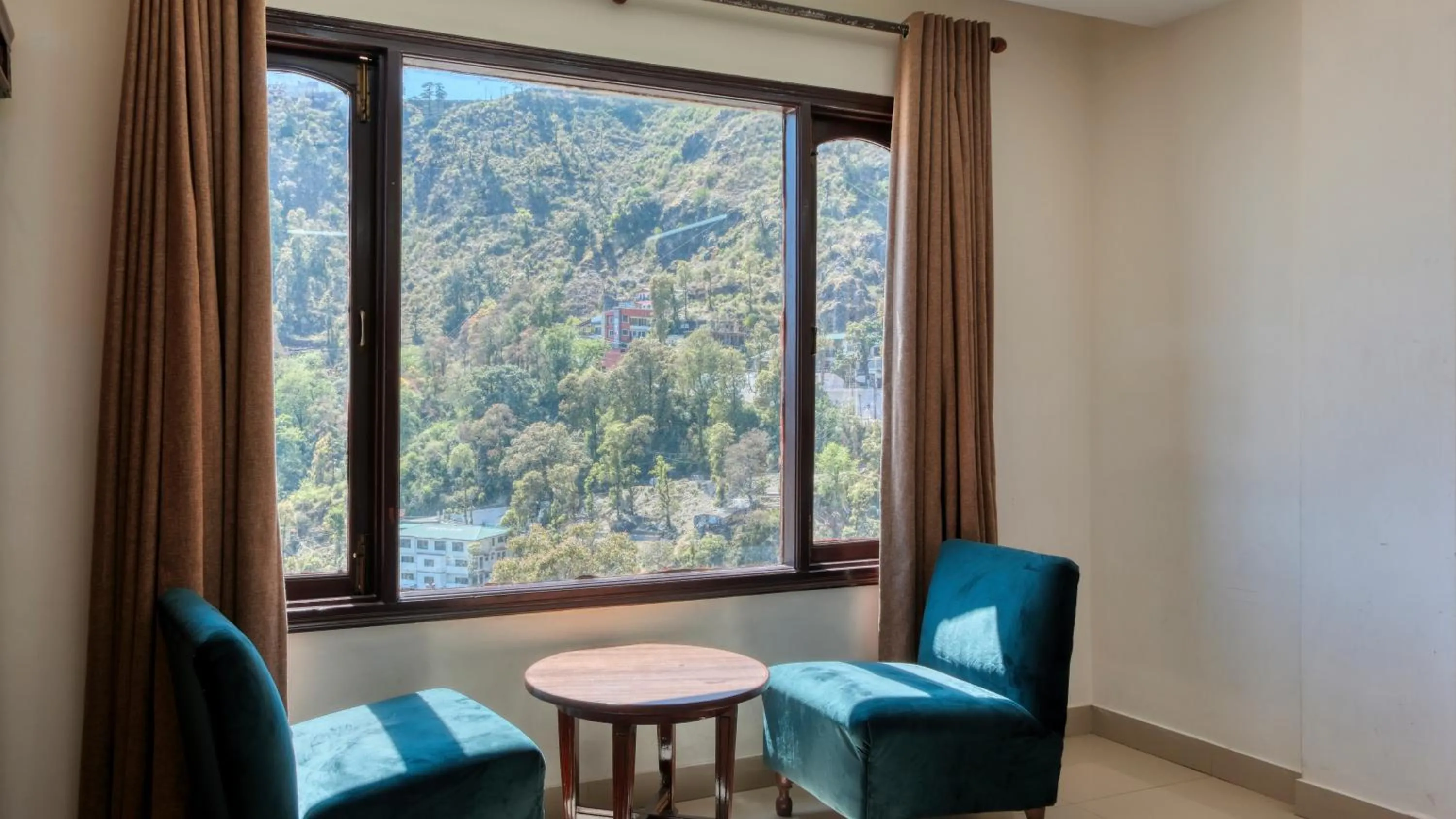 Natural landscape in Basera Hotel, Mall Road