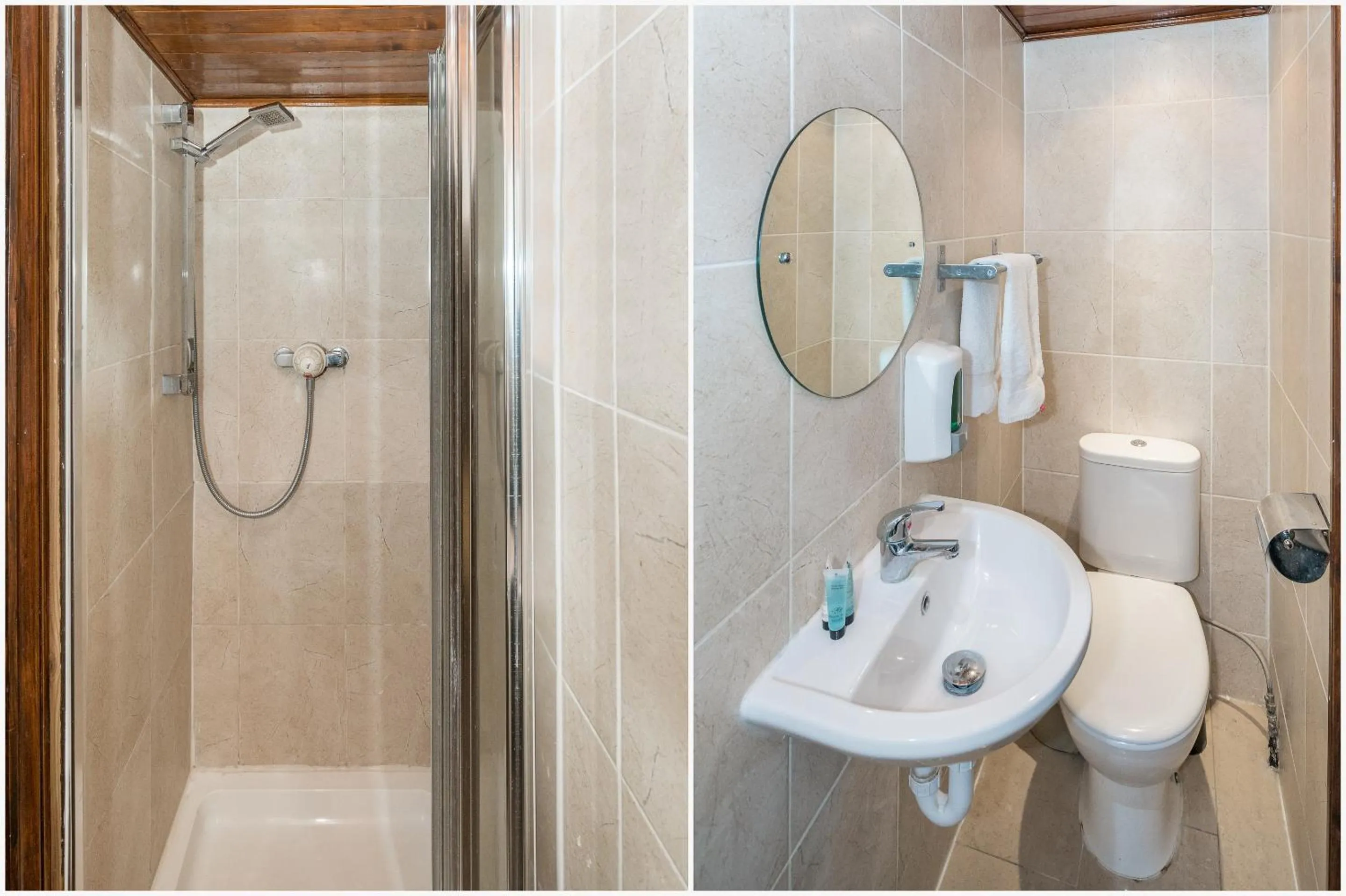 Bathroom in Abbey Hotel, London Shepherd's Bush Market