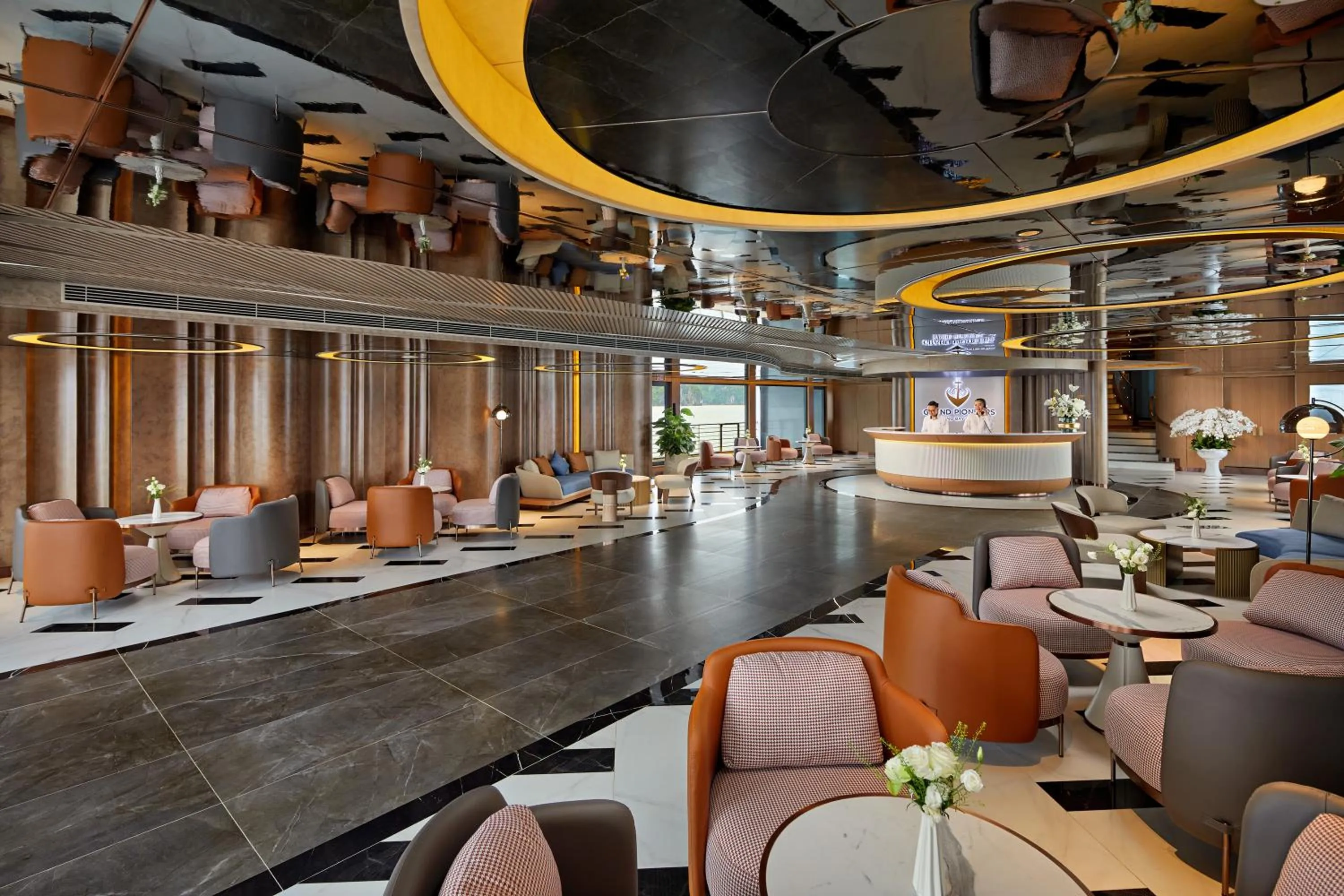 Lobby or reception in Grand Pioneers Halong Bay Cruise 2