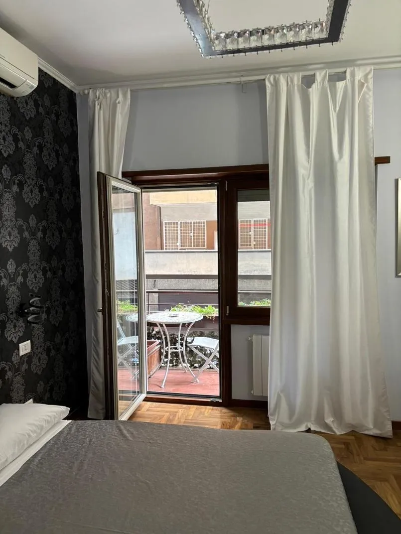 Bed in B&B Caos Calmo