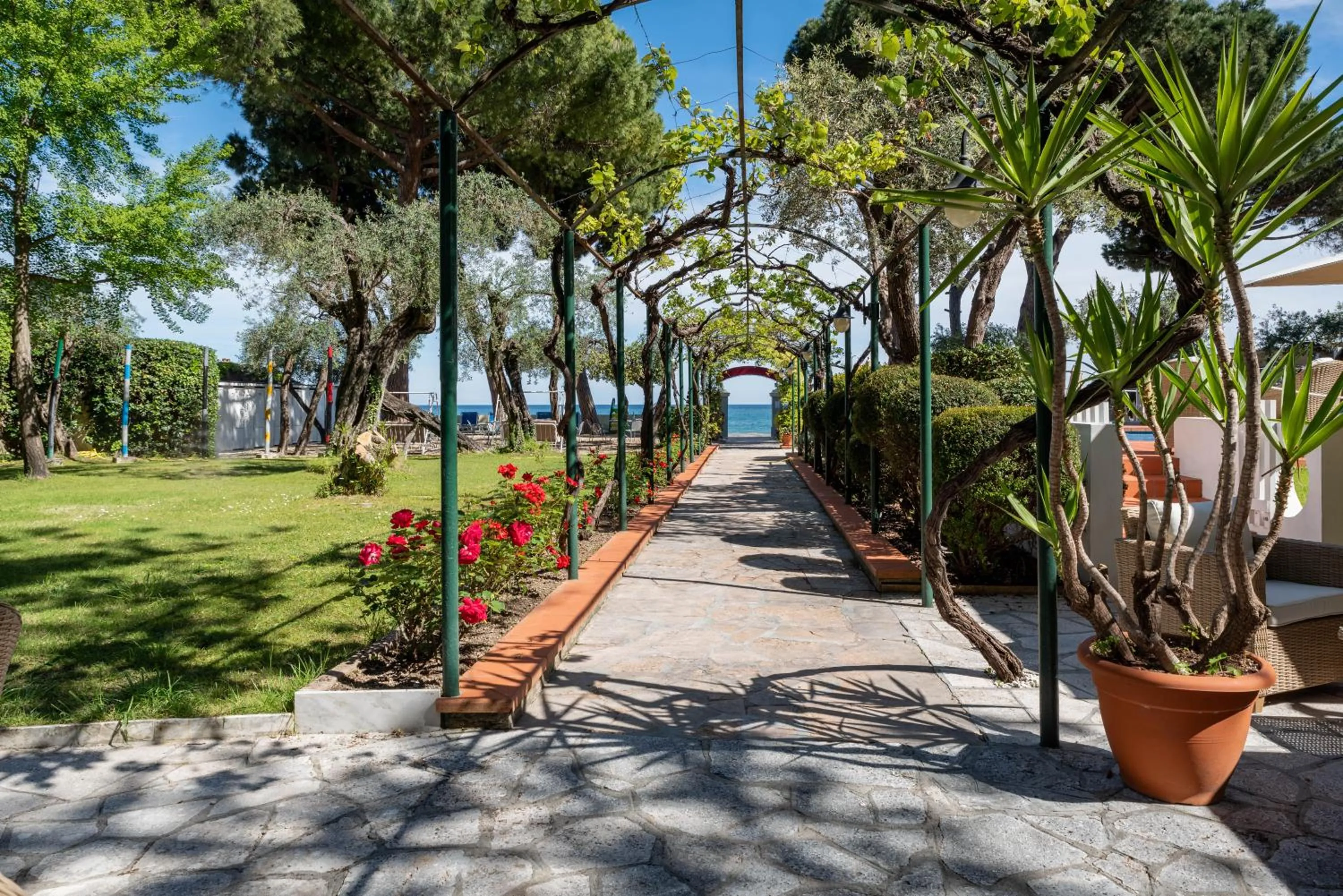 Day in Hotel Eden Park