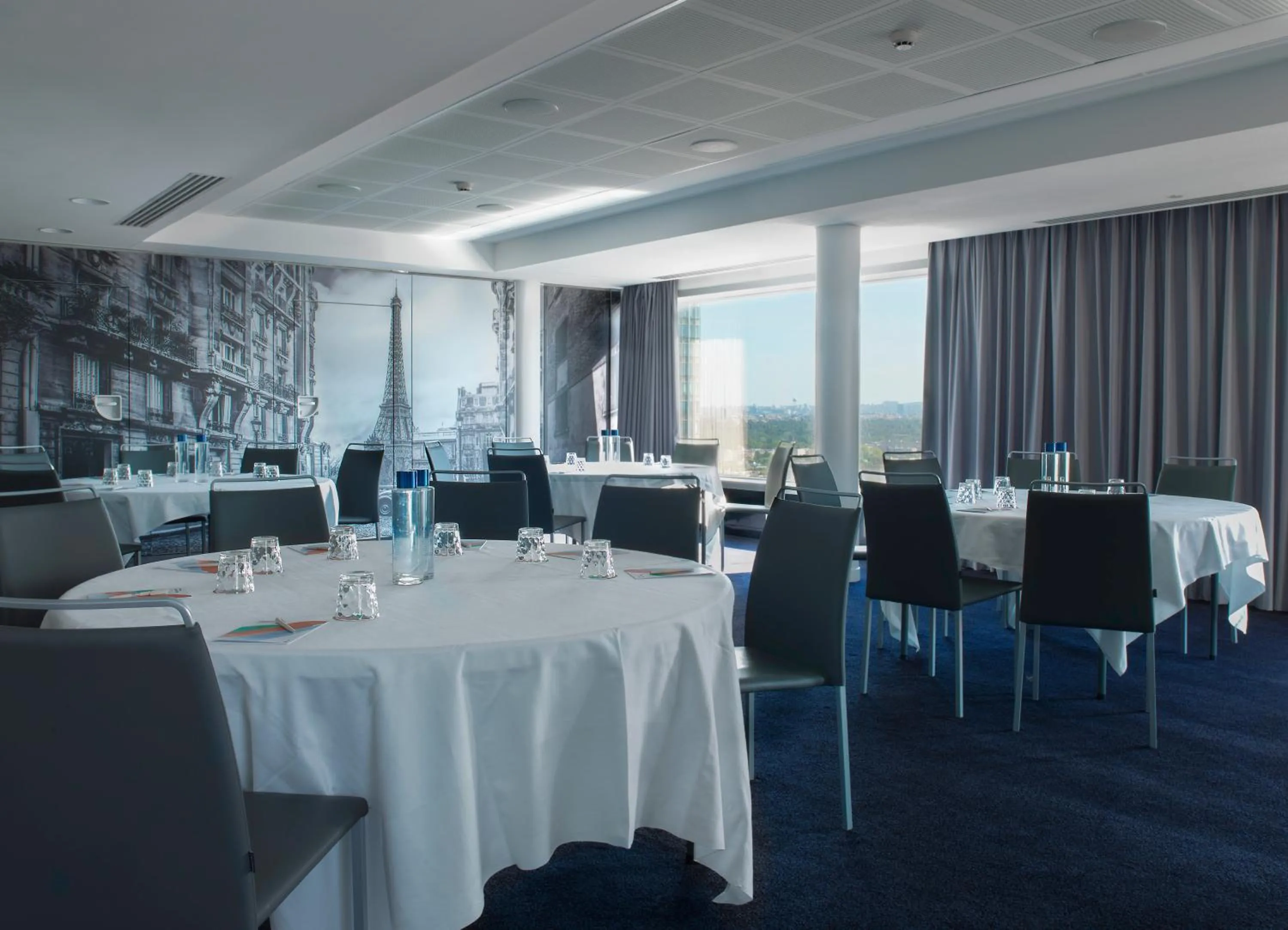 Meeting/conference room in Melia Paris La Defense