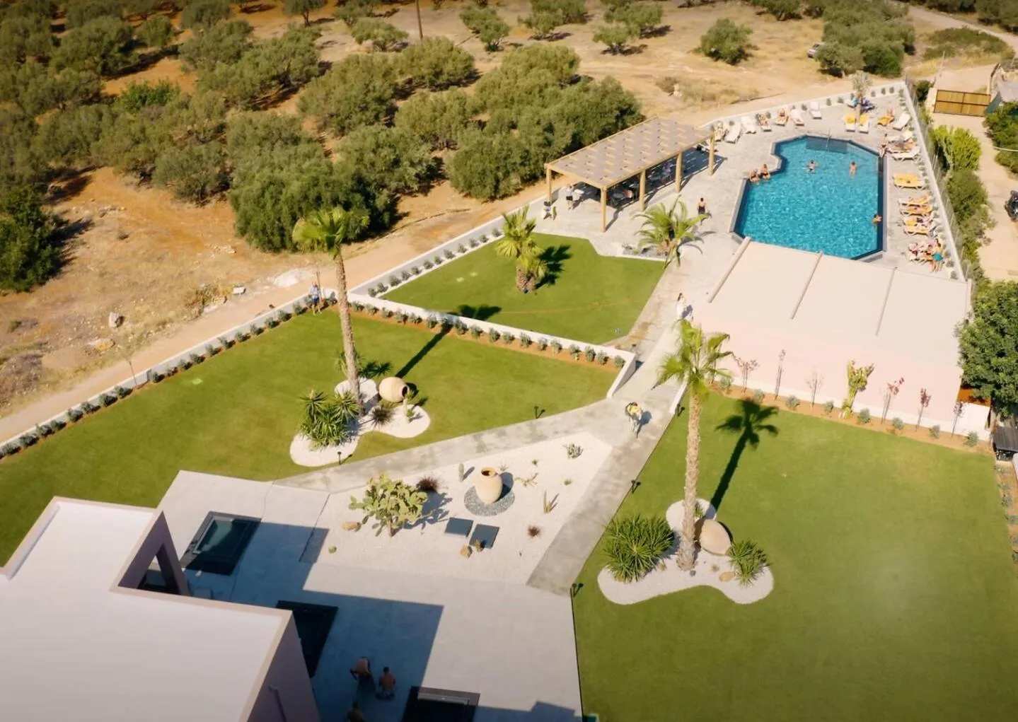 Property building in La Rêve Luxury Apartments with Private Jacuzzi