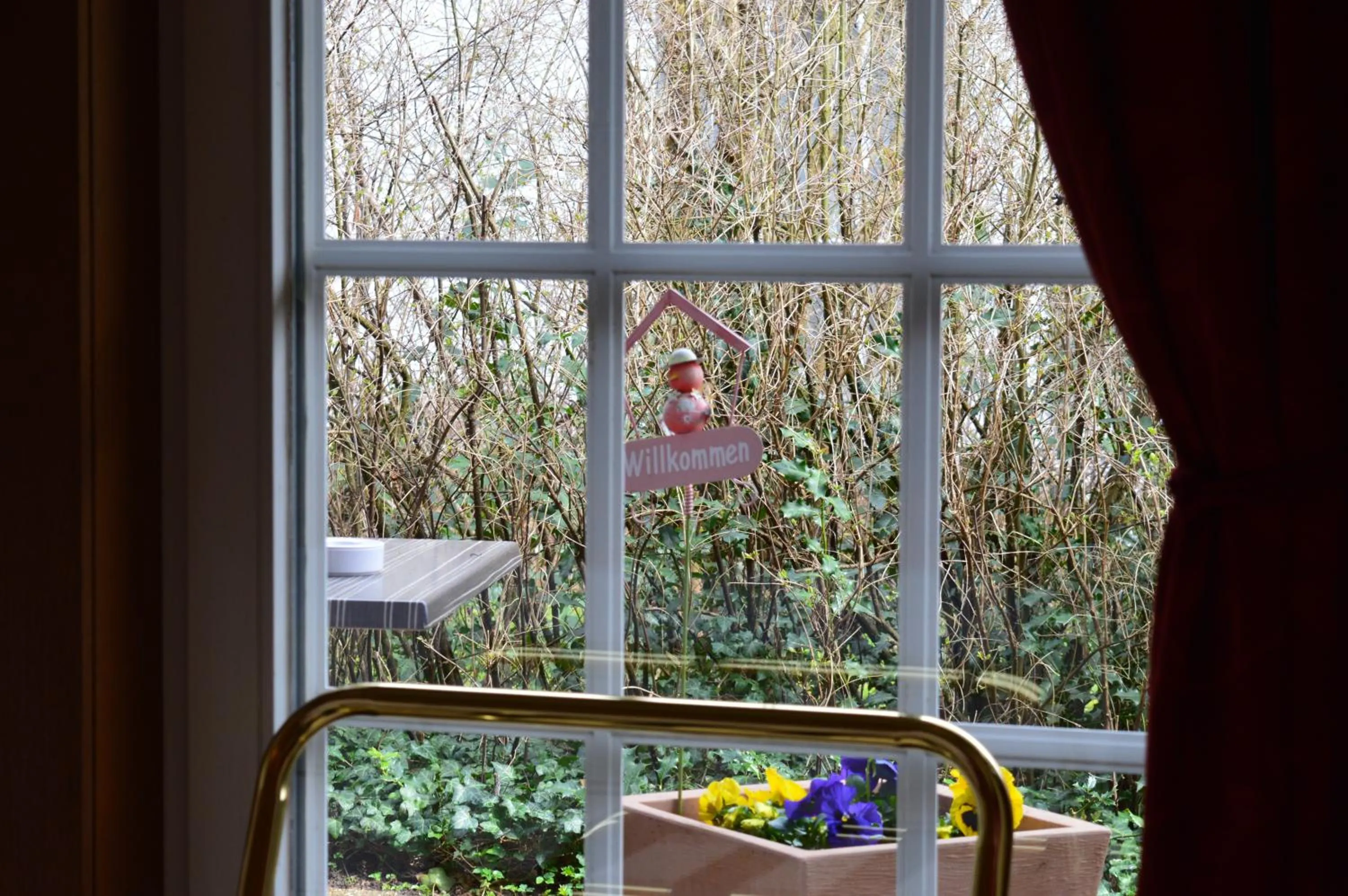 Garden view in Landhaus Zum Heidewanderer mit THERMEplus