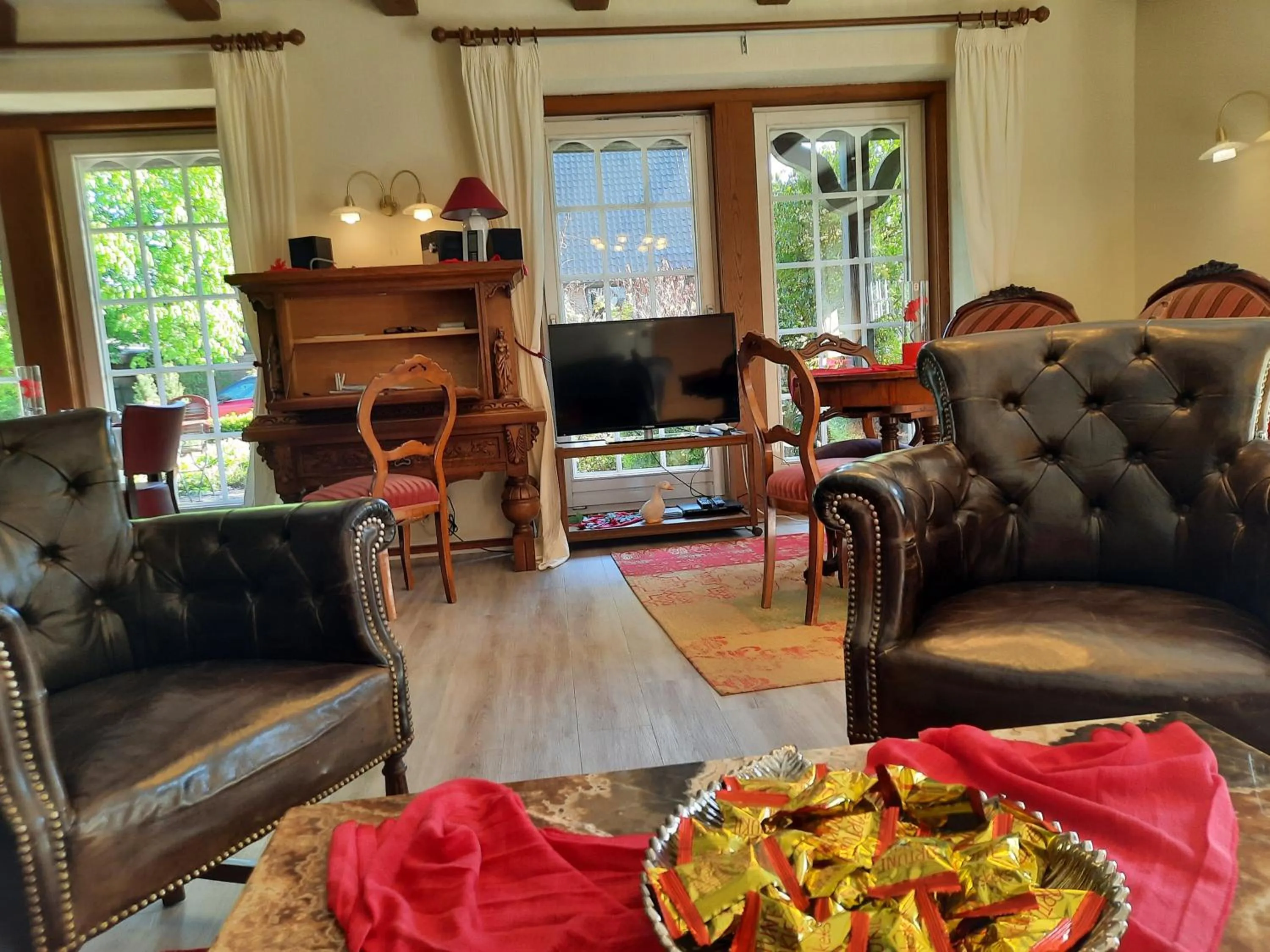 Seating area in Landhaus Zum Heidewanderer mit THERMEplus