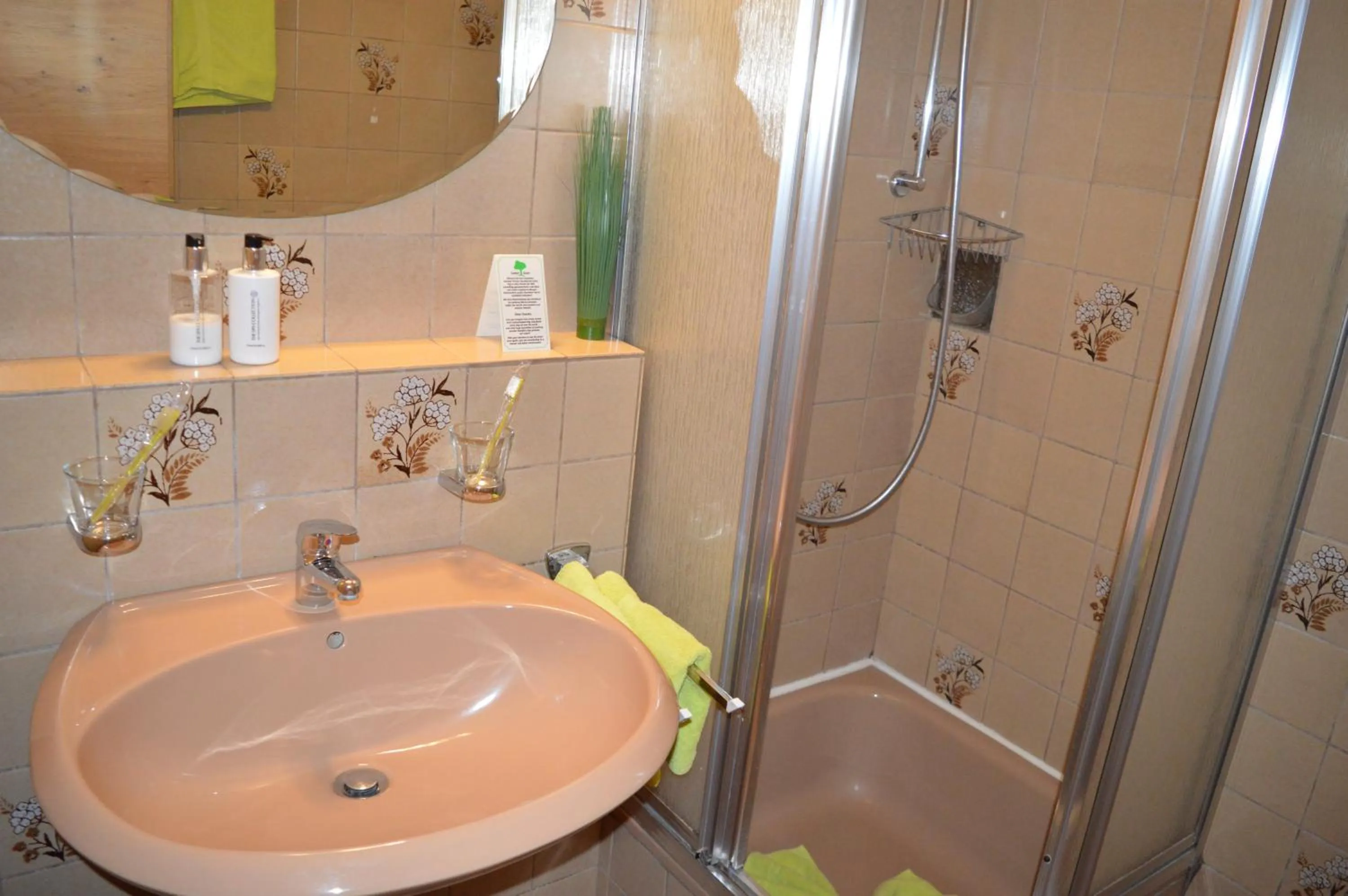 Bathroom in Landhaus Zum Heidewanderer mit THERMEplus